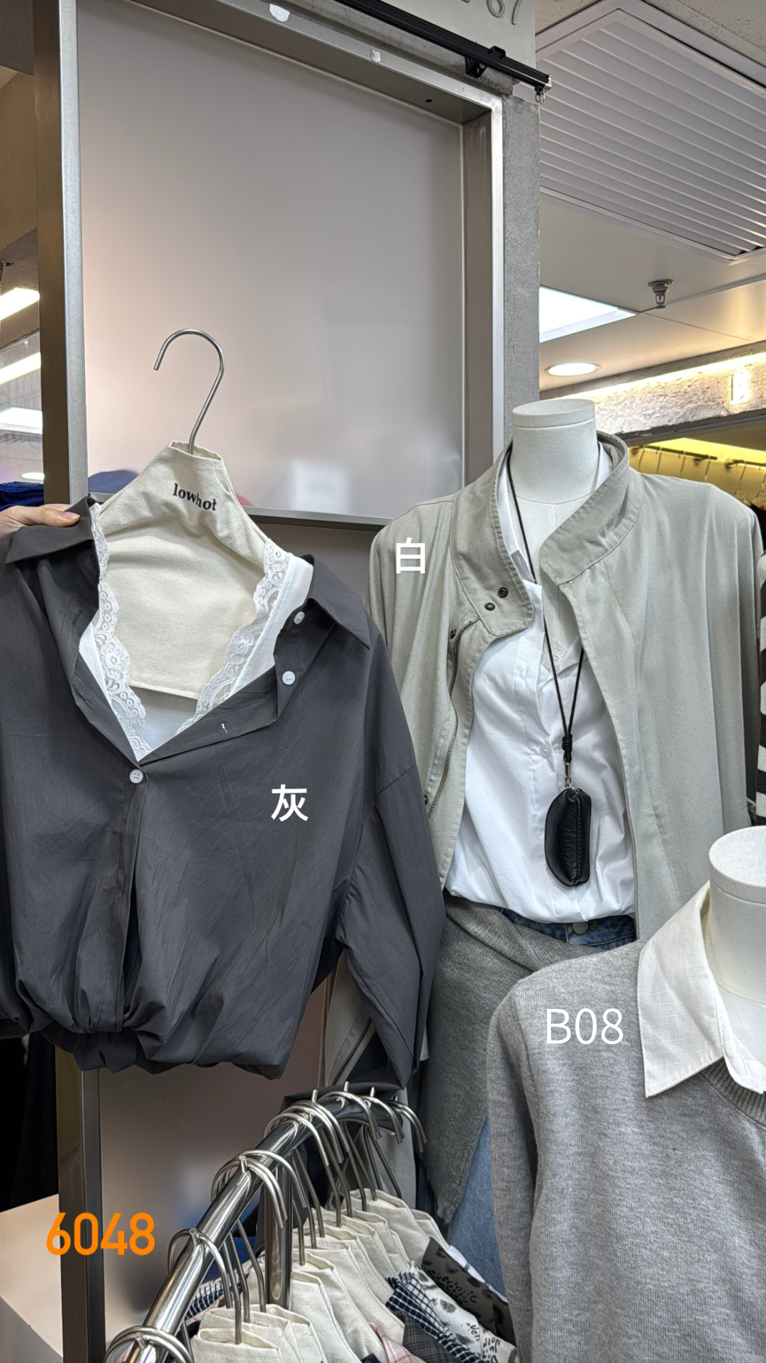 𝗦𝗲𝗽.𝟭𝟲/B08-假兩件拼接蕾絲襯衫(兩色)-白、灰