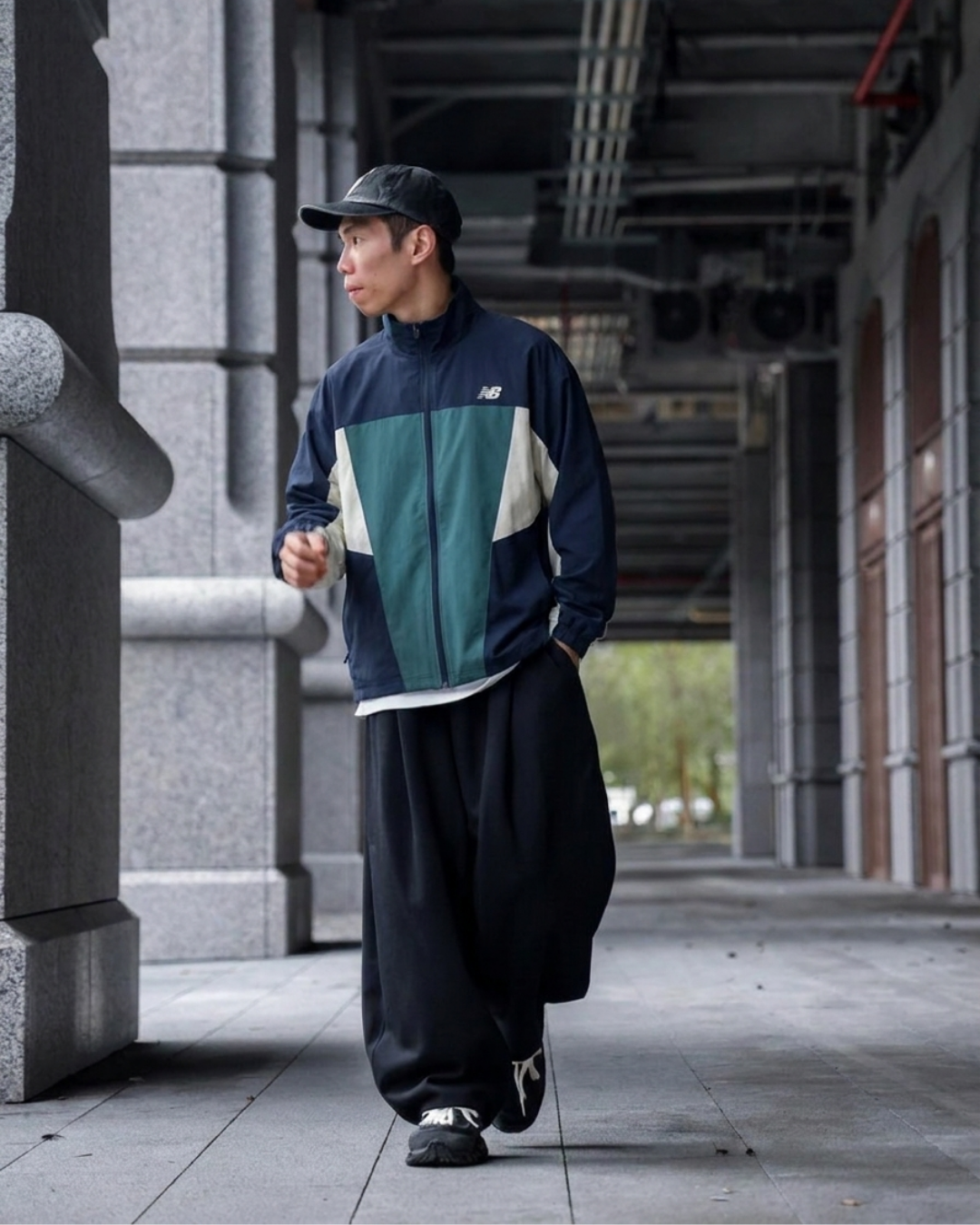 New Balance 梭織 拼接訓練外套