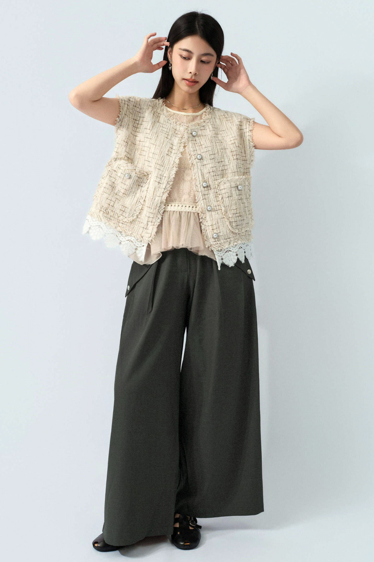 FW26_0038（外套＋上衣＋長褲）