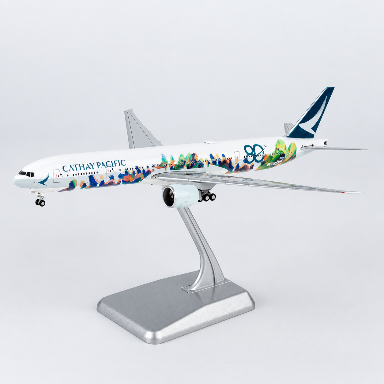 NG model 1/400 國泰航空 波音777-300(ER) B-KQU香港精神號 精裝版(含有底座展示架)