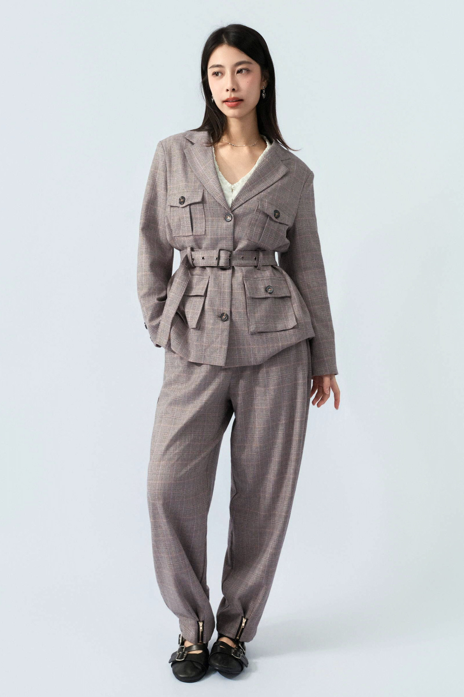 FW26_0044（外套＋上衣＋長褲）