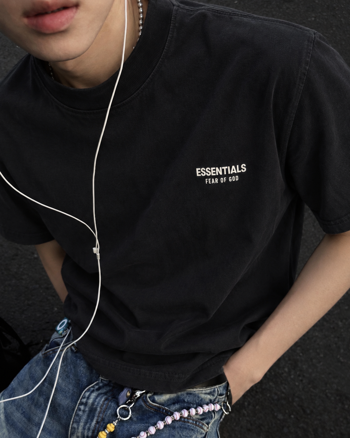 <現貨> Fear of God Essentials 25FW 短袖T恤 復古黑