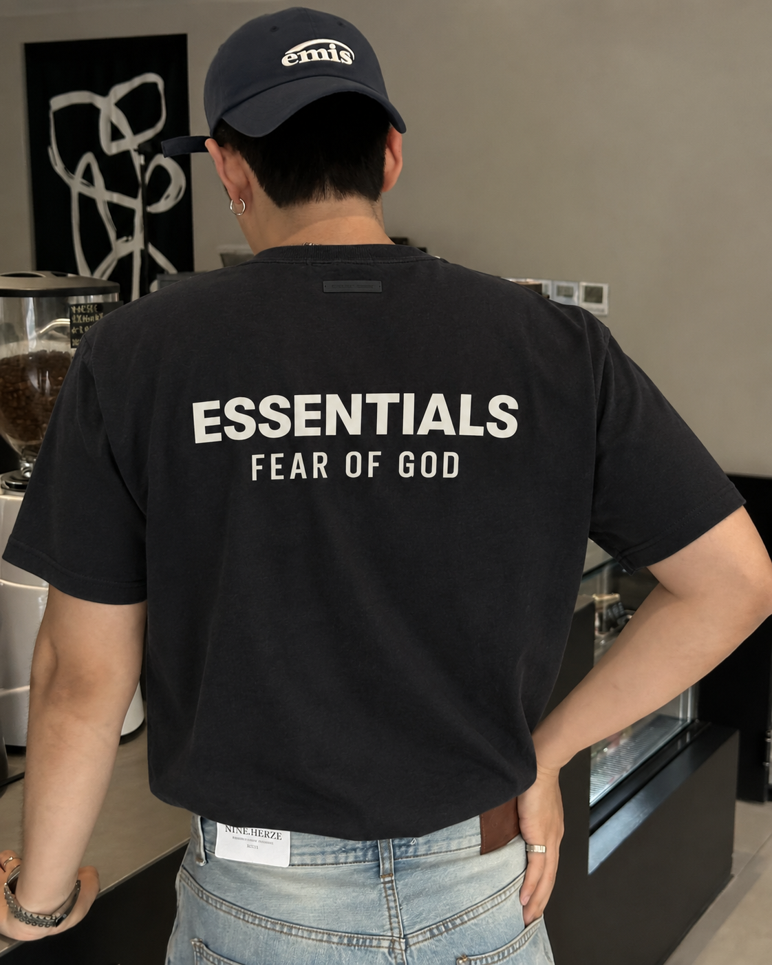 <現貨> Fear of God Essentials 25FW 短袖T恤 復古黑