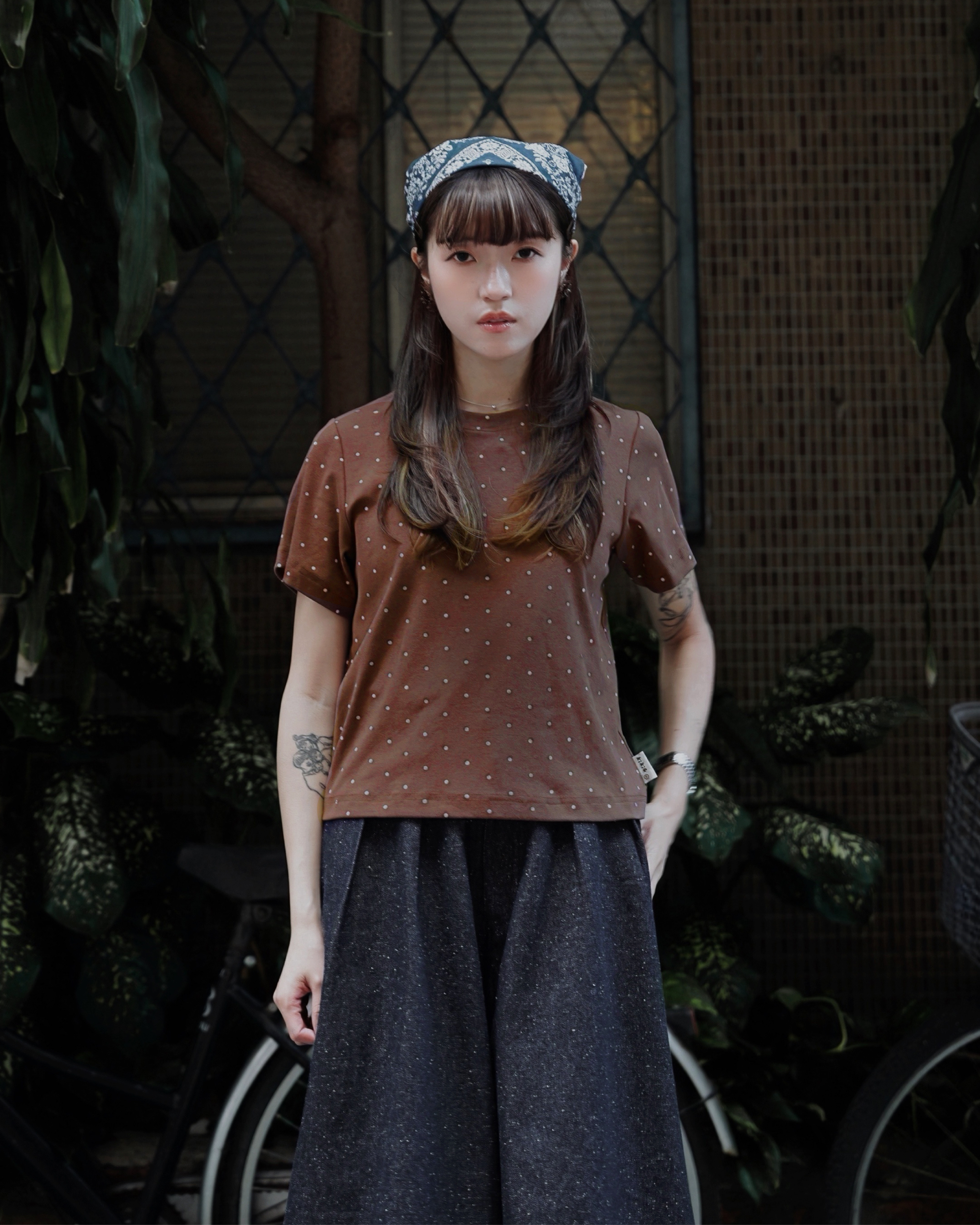 【 Kiki.co made 】Dot by Dot Everyday Tee - Coffee Brown