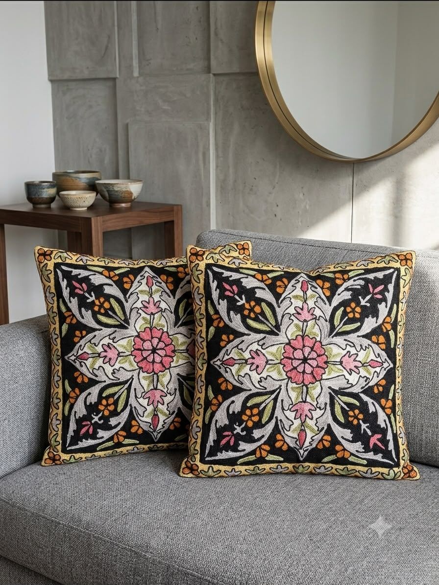 WA63 Scarfesia 手工咕𠱸套一個 Kashmiri Silk EMB (18 x 18 吋) (Item 13)