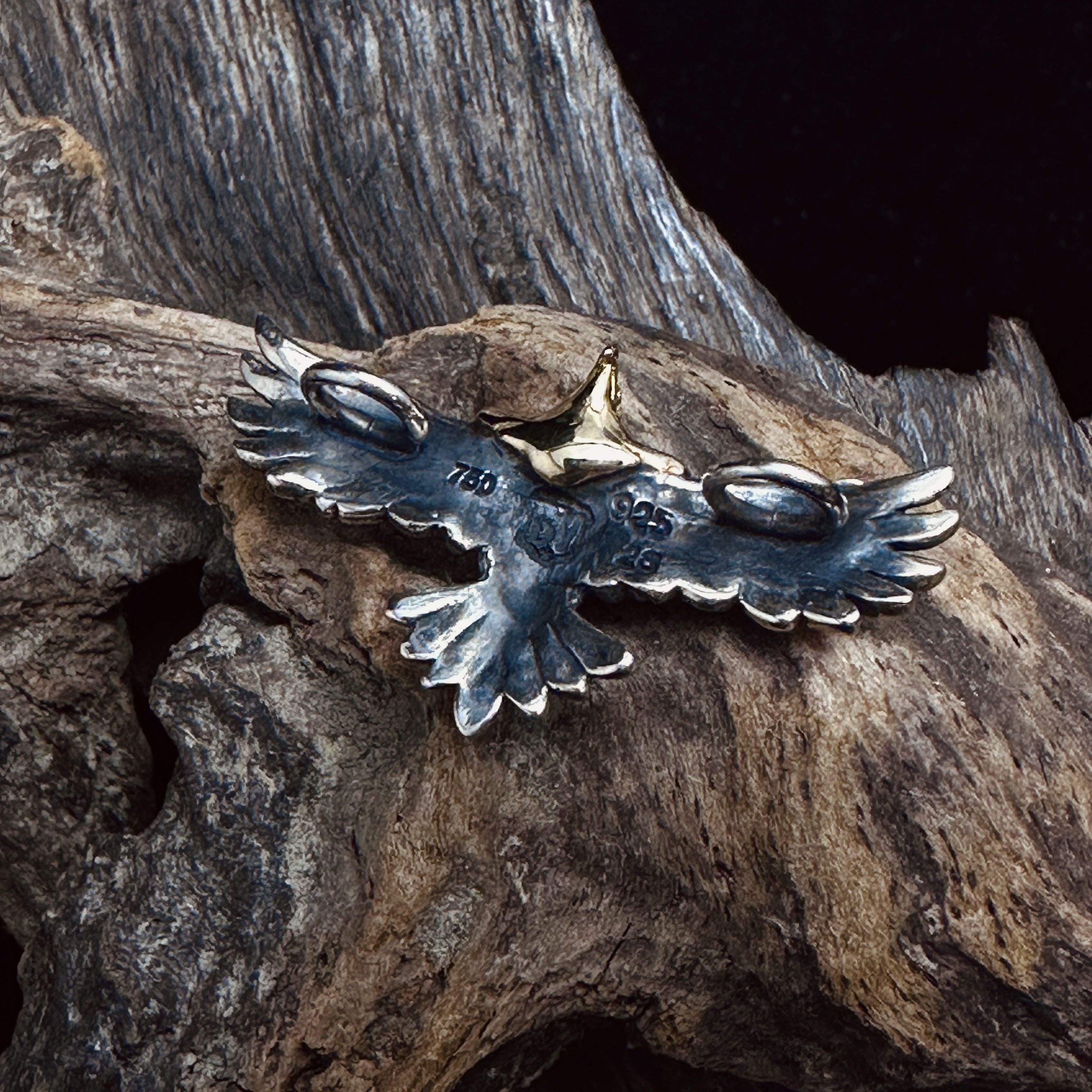 Black Venom Jewelry- Freedom & Prayer 3cm 18K Head Eagle with Egyptian turquoise