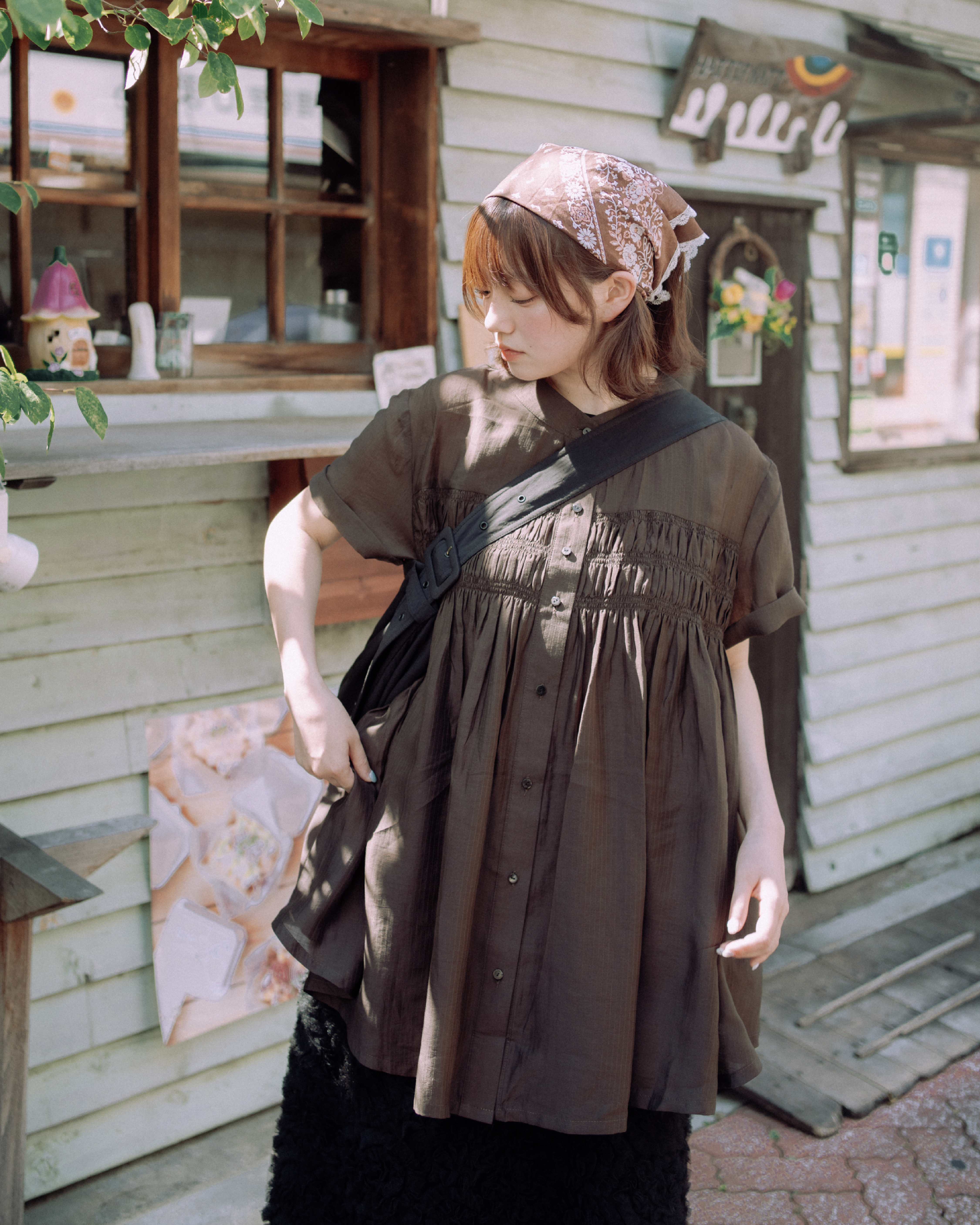 【 Kiki.co made 】Softly Gathered Blouse - Coffee Brown