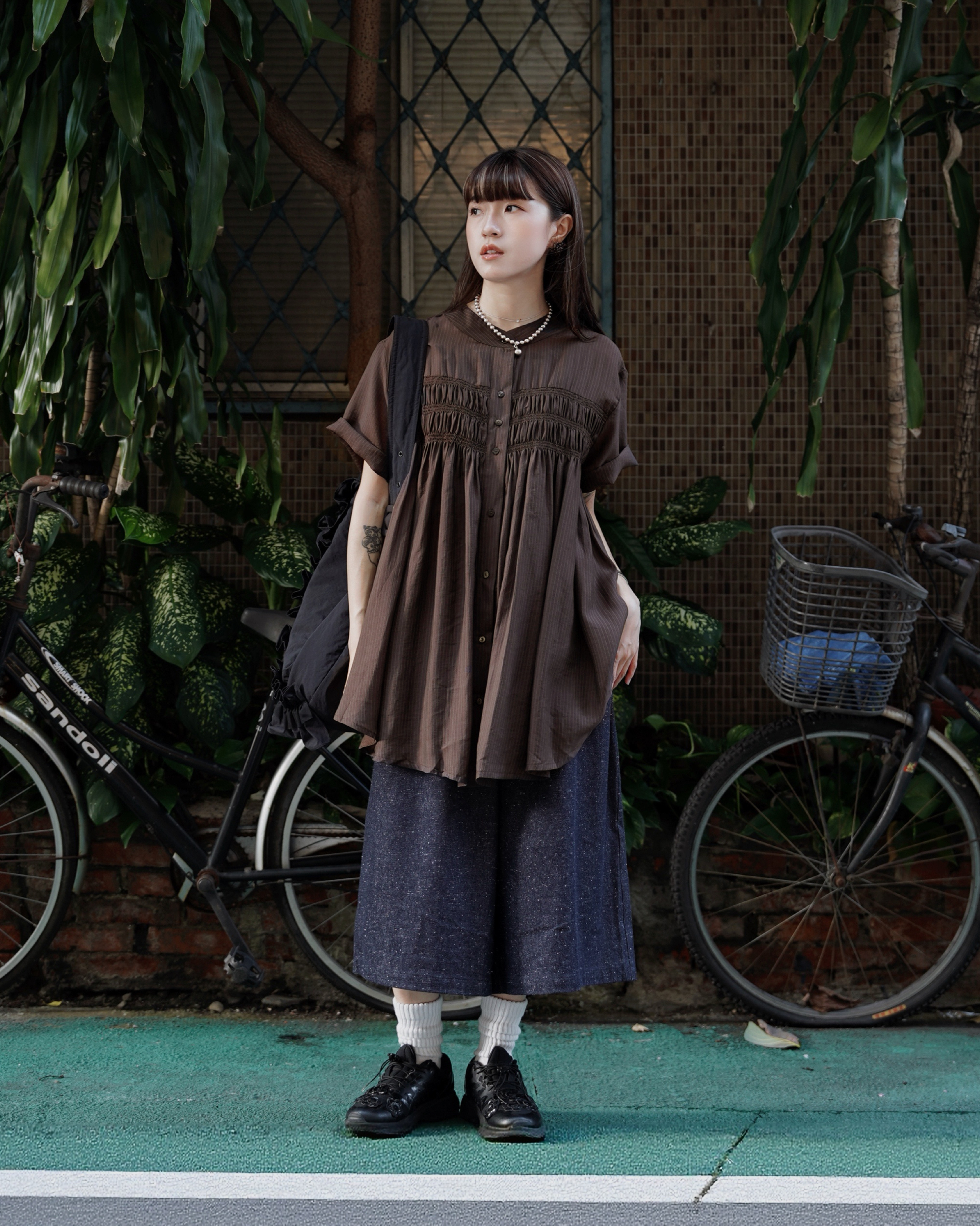 【 Kiki.co made 】Softly Gathered Blouse - Coffee Brown