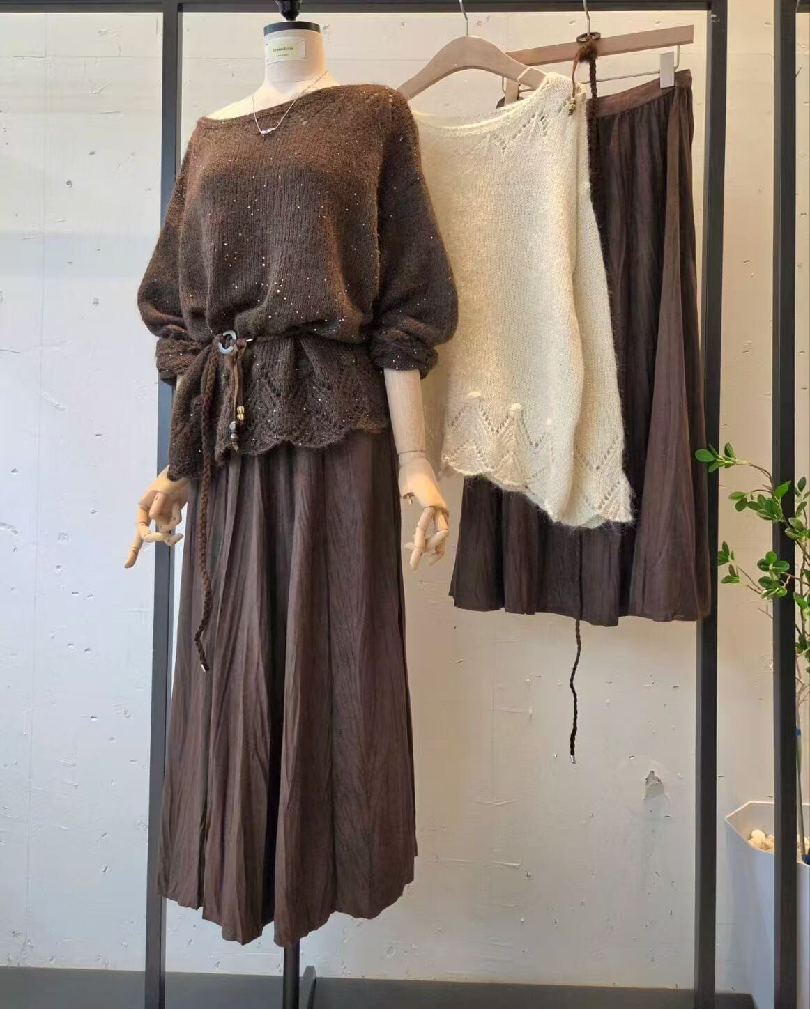 HP7136 慵懶通花針織上衣套裝