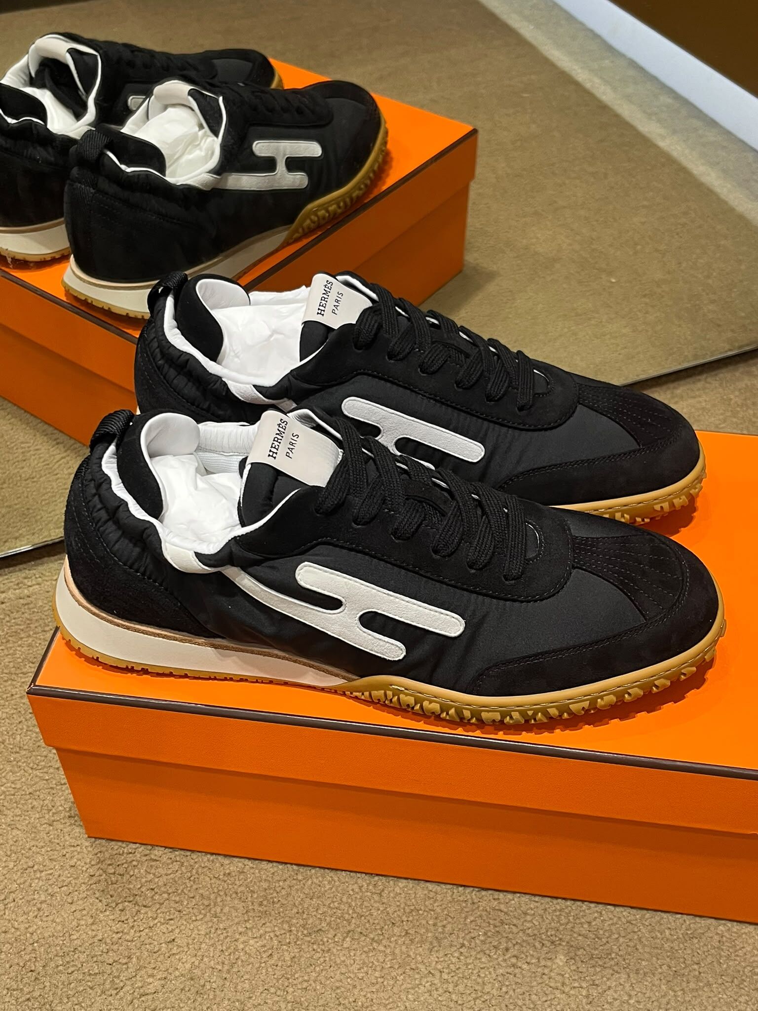 Jet sneaker noir/blanc (可預訂Size)