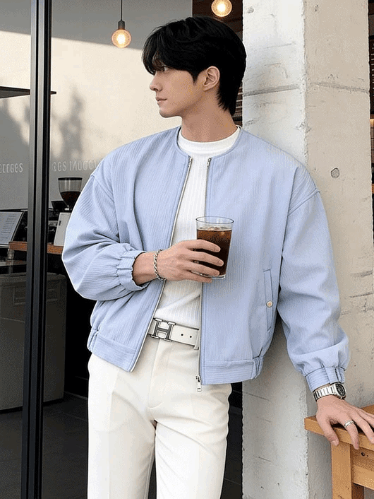 Premium Pleated Crew-Neck Cropped Jacket