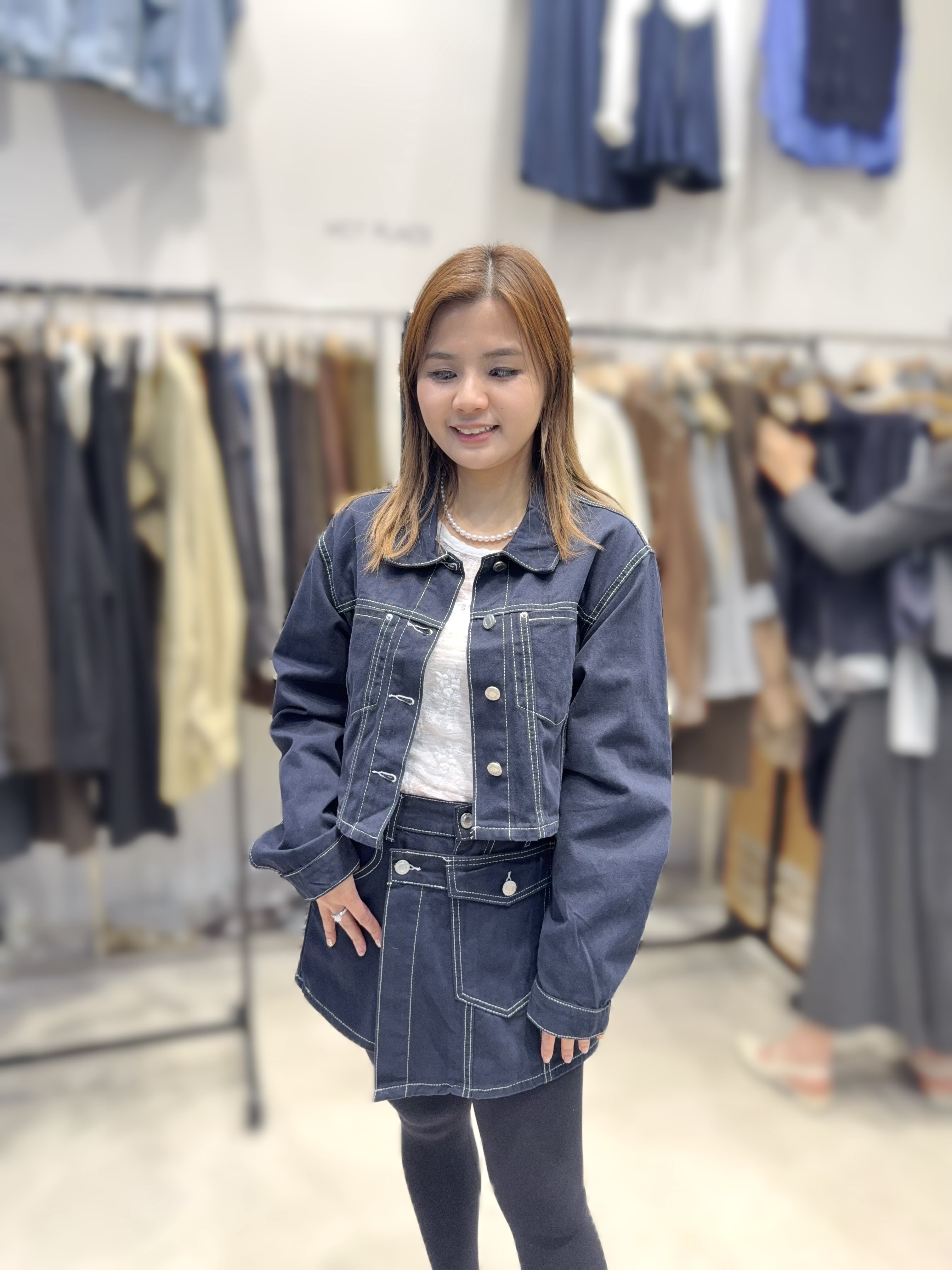 HP20 ( 1SET  2件  )上:胸40   長18 / 下 褲  :腰27-32 HIP39 長14 $619  校長價