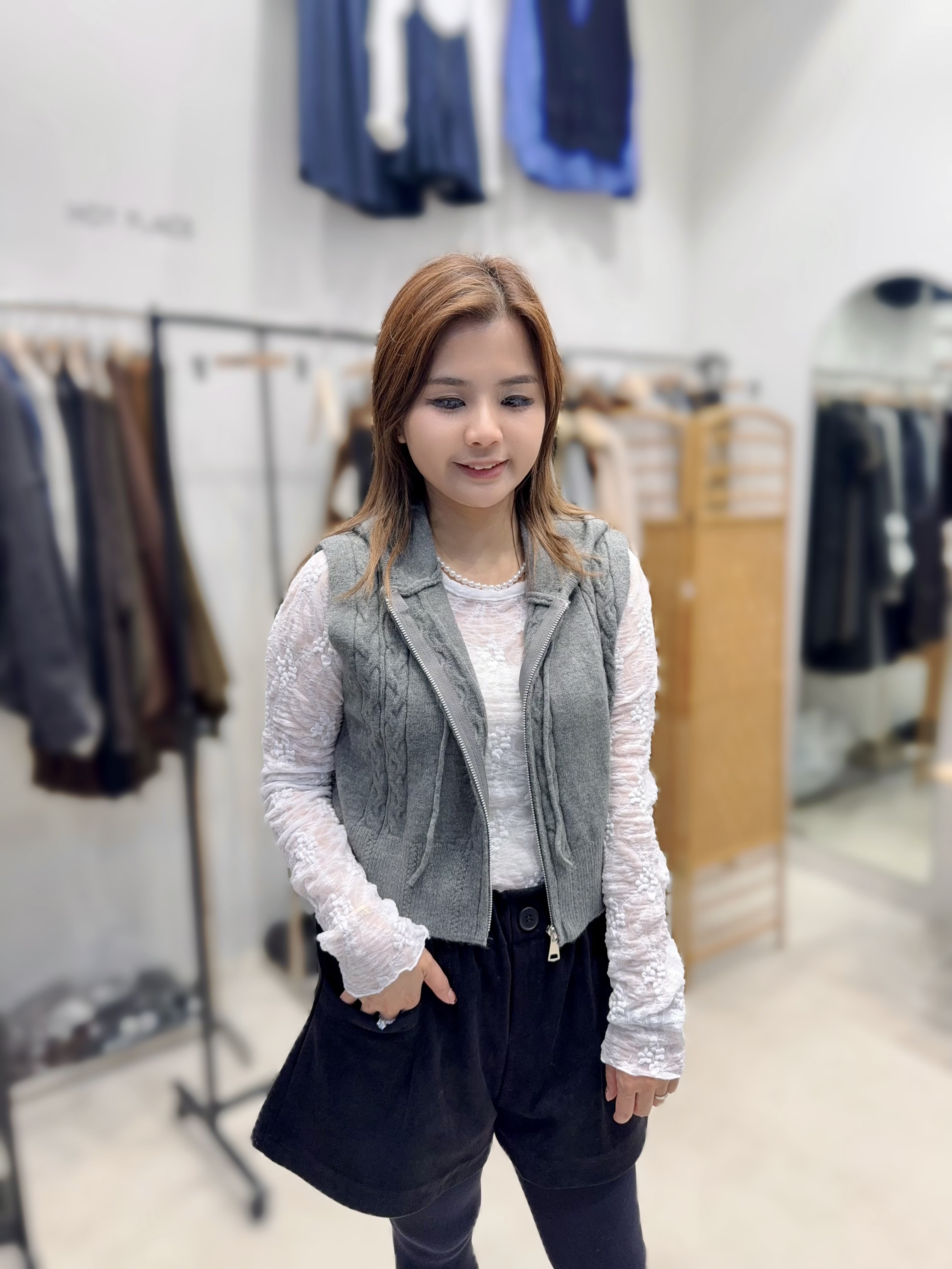 HP22  背心針織   胸40 長17 $409