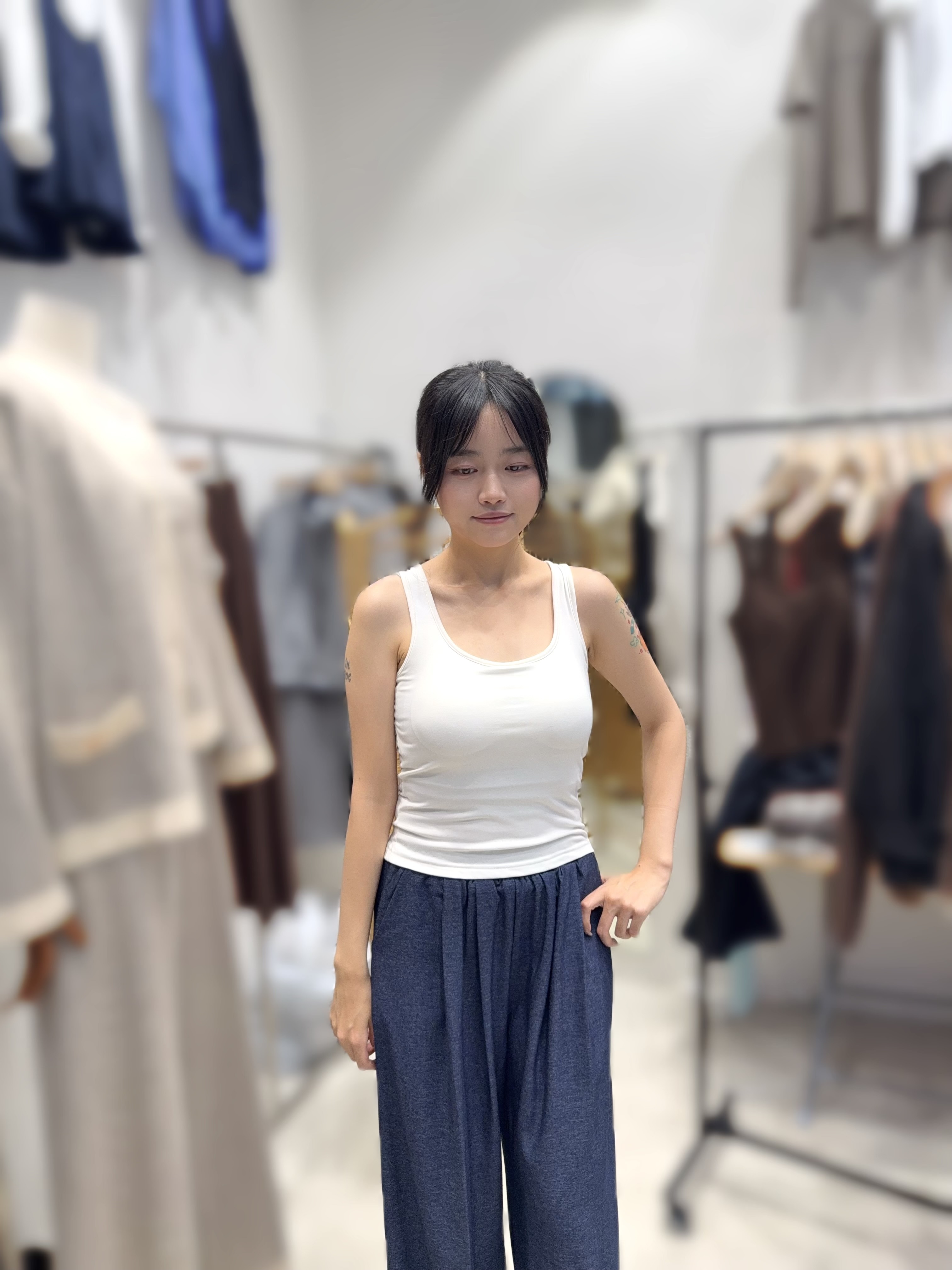 HP33  人氣 lace BRA TOP  手捧杯 胸32 -42  長19    $349