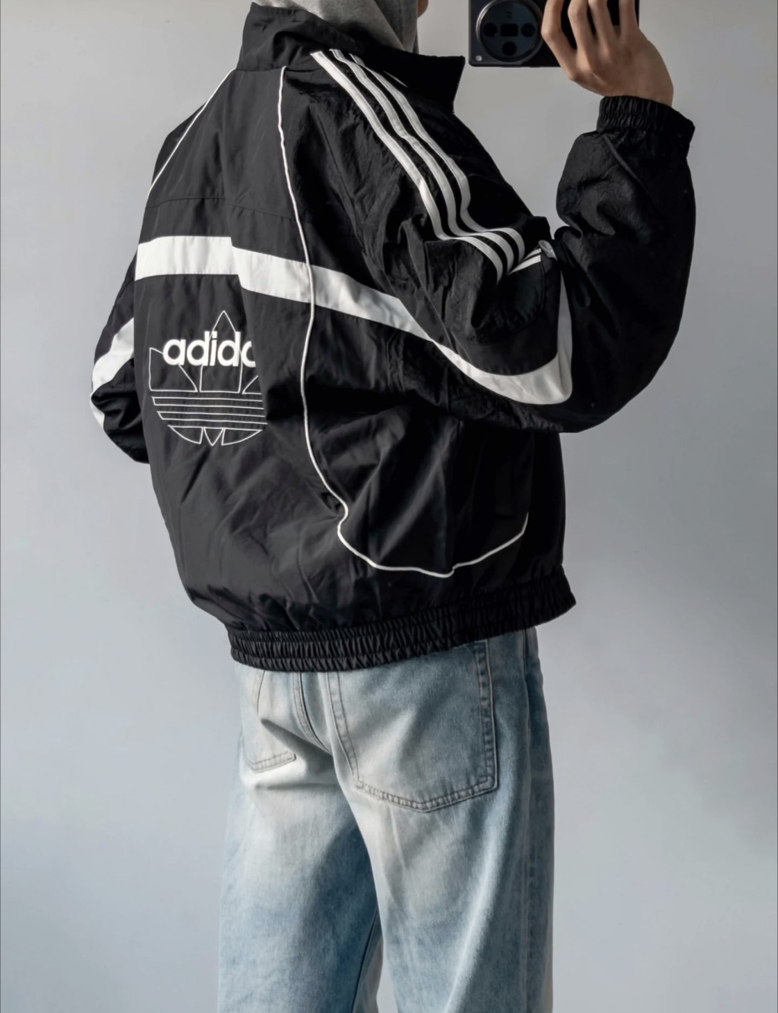 【宋雨琦同款】ADIDAS ORIGINALS 黑白拼接 三線 立領 雙向拉鍊 外套 JN3796
