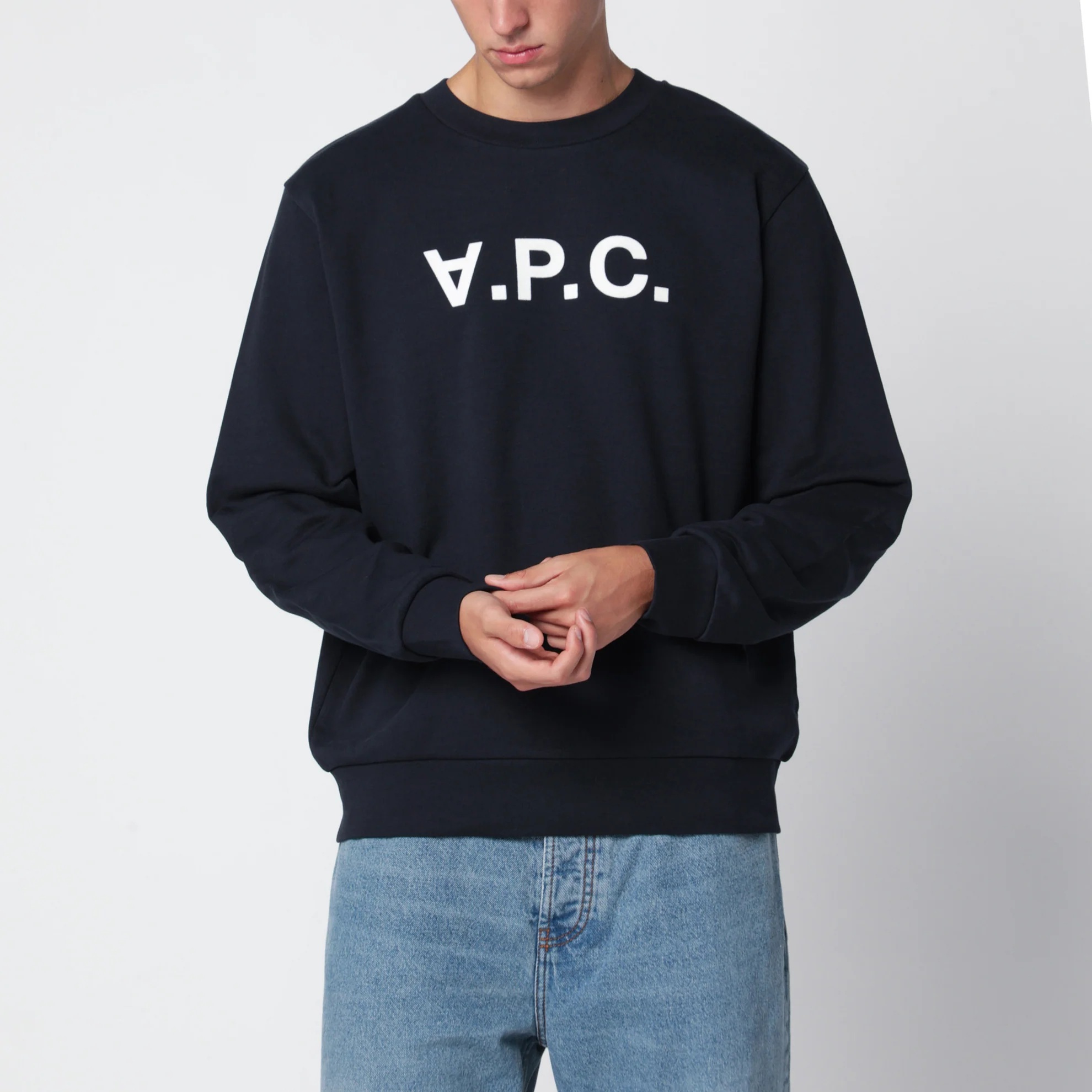 1FF0918-079 [A.P.C.] Grand VPC 標準版衛衣 深海軍藍／米白色 #COHBN-M27907UCO (EU)