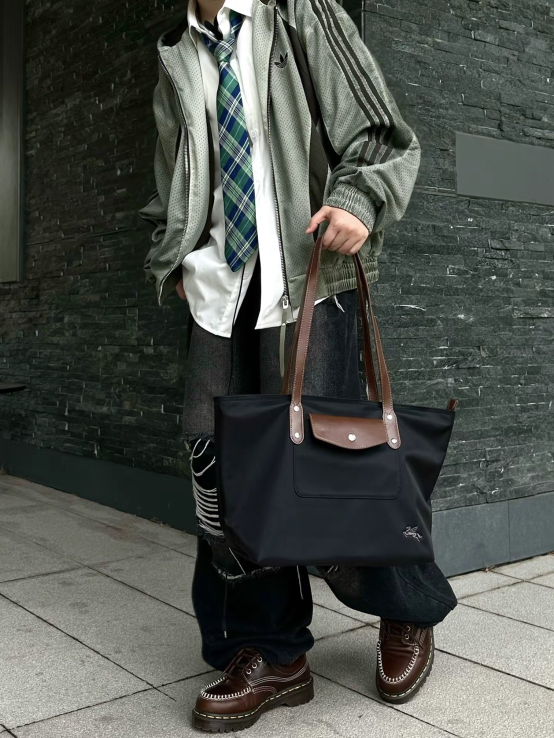 ADIDAS ORIGINALS STREET 復古網眼 弧形拼接 雙向拉鍊 連帽外套 黑／綠 2色