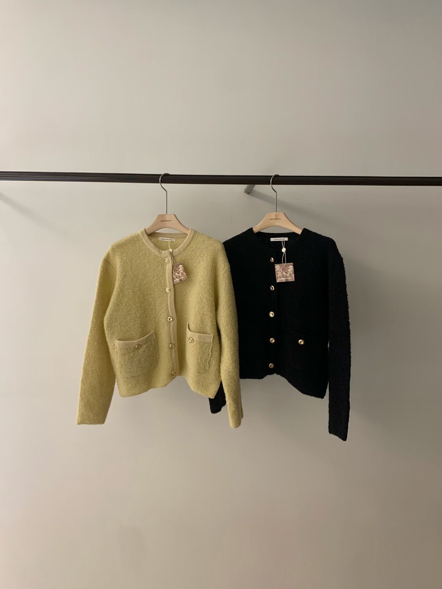 AB2602 Andy Wool CD