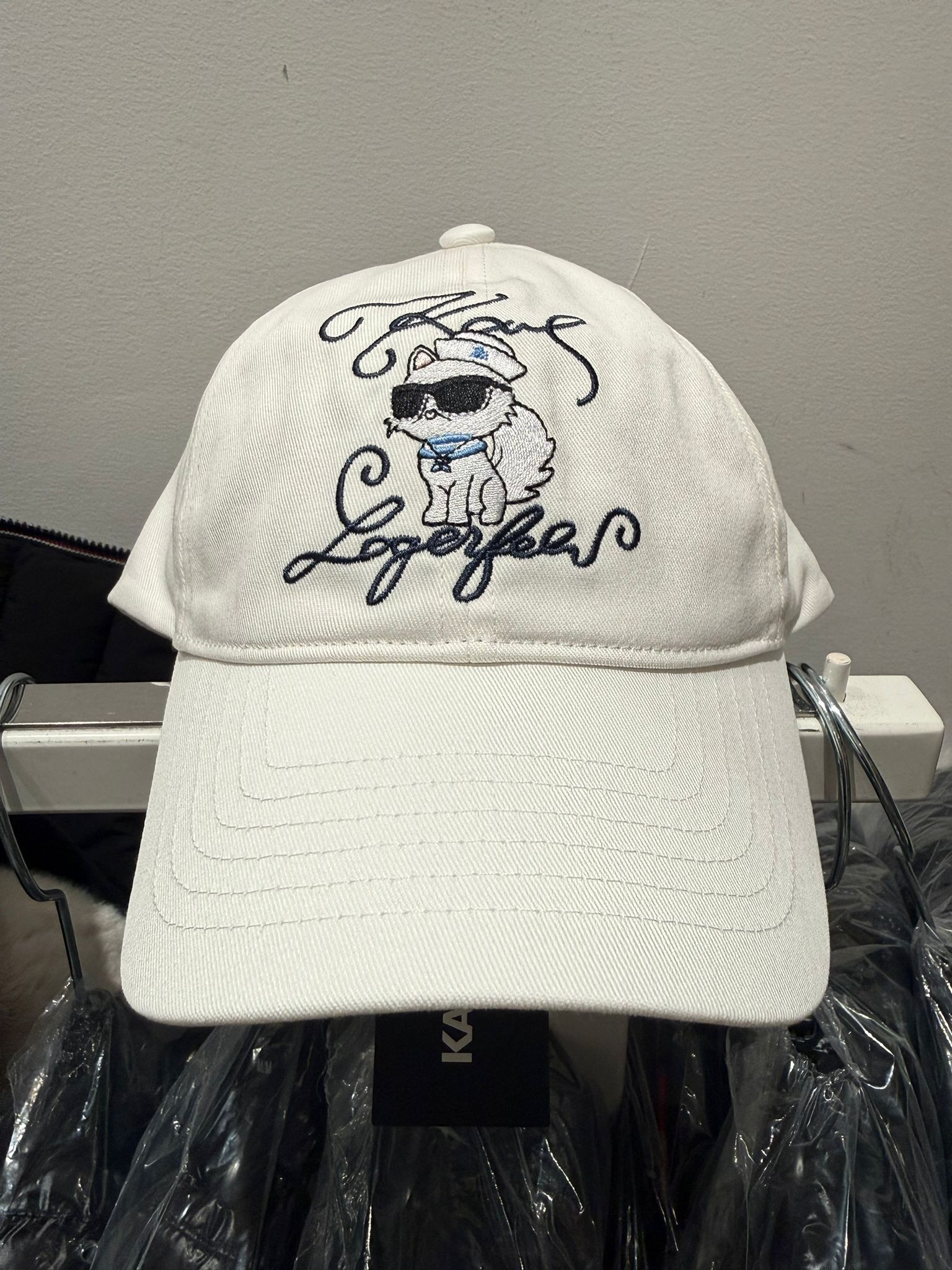 Karl Lagerfeld 繡貓貓Cap帽 KL90