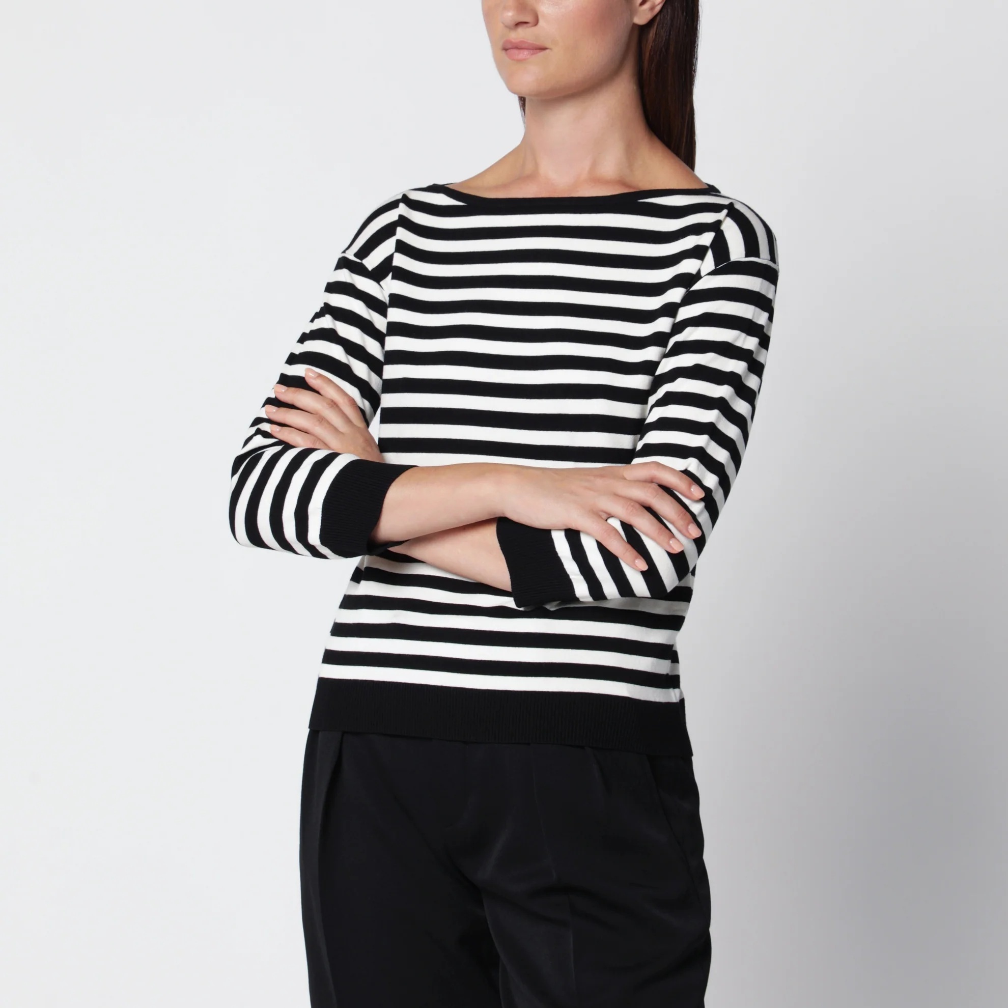 1FF0918-128 [MAX MARA WEEKEND] 彈性黏膠纖維毛衣 米白色/黑色 #WKDSTECCAVI (EU)