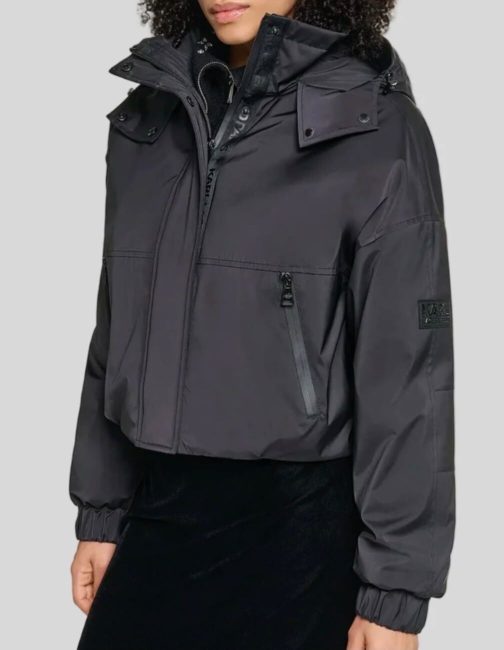 Karl Lagerfeld 女裝Karl Lagerfeld風褸 (黑) KL35