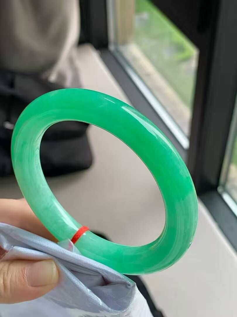 翡翠圓條手鐲,天然翡翠A玉, 緬甸玉, Jade, Jadeite
