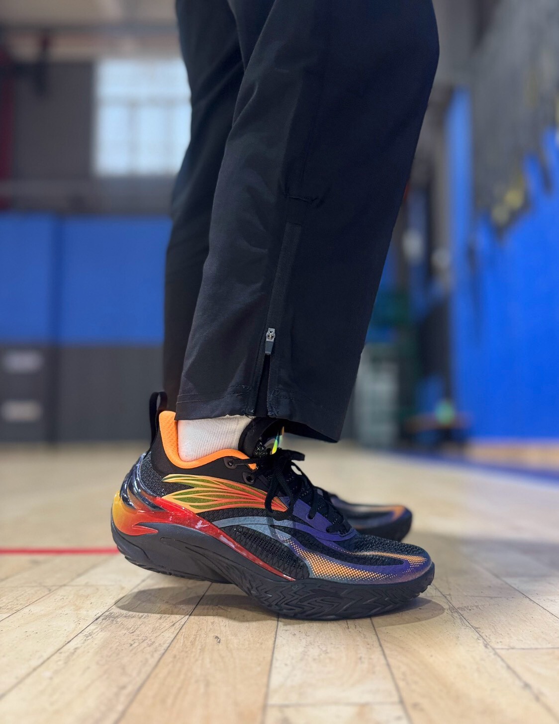 （連線代購商品）男鞋 ANTA SHOCK X 狂潮8 黑橘 黑灰橘 火焰 實戰 耐磨 籃球鞋【112631111-2】