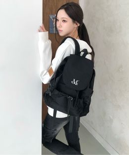 #預購 🇰🇷韓國 MUCENT 男女款 經典Logo刺繡抽繩後背包