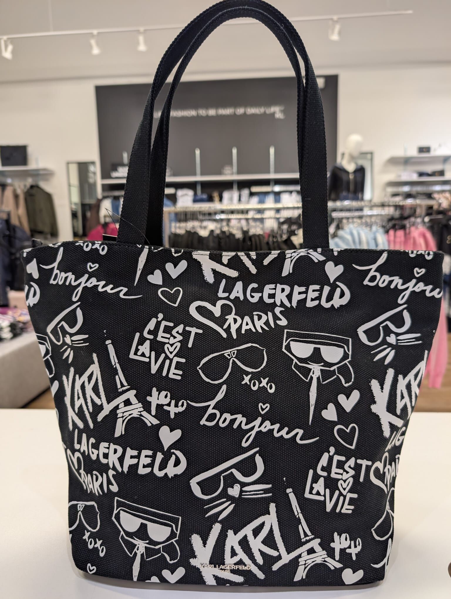 Karl Lagerfeld 黑色塗鴉Tote Bag KL66