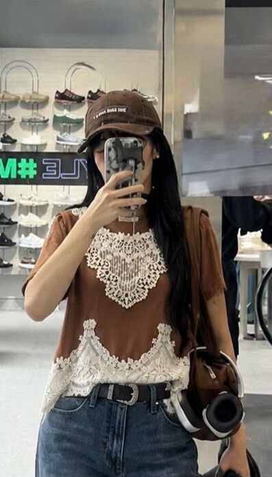 KK56 上下lace tee