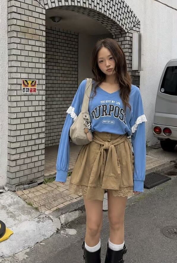 KK69 V領上衣（兩色）