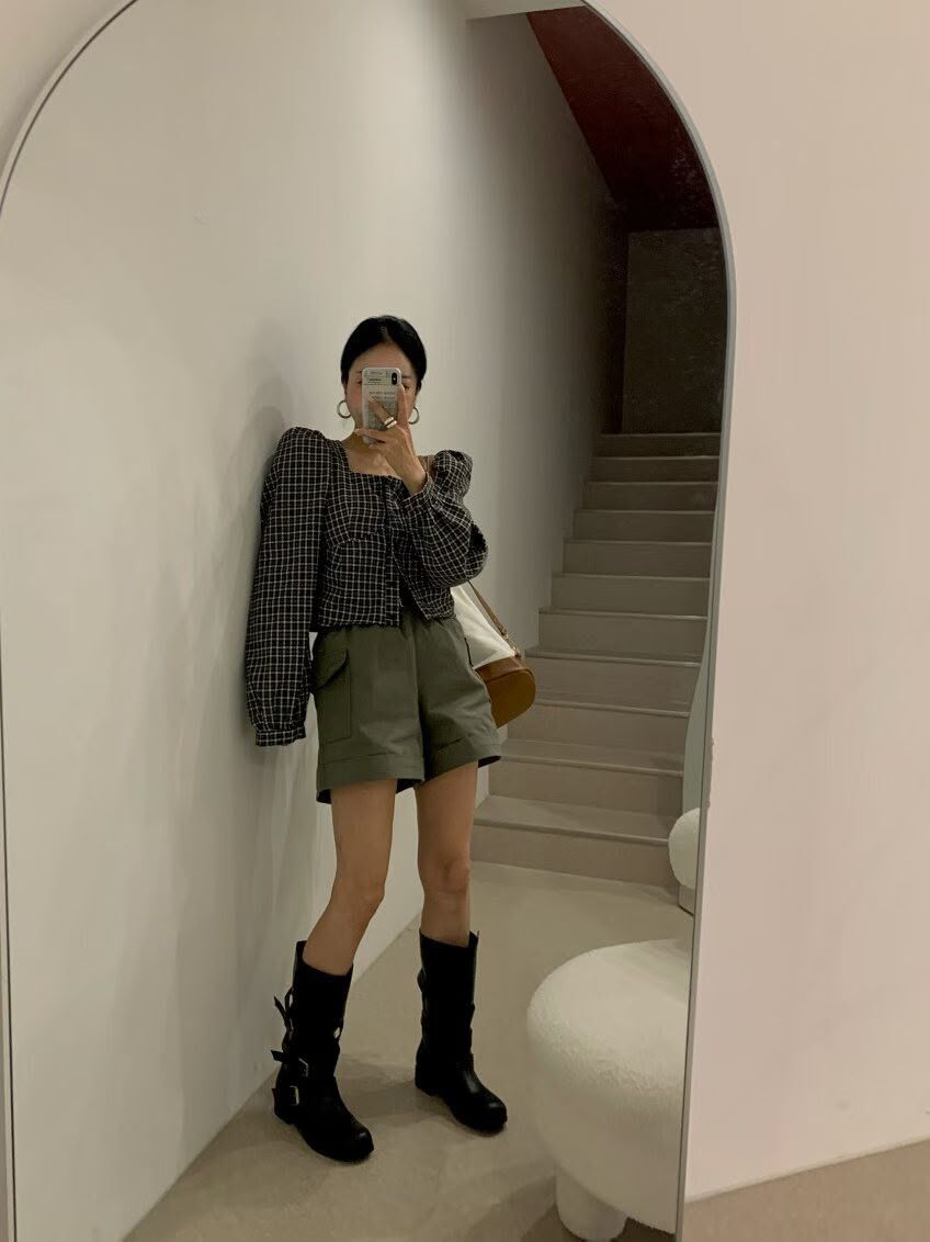 KK147 橡根腰型格短褲（連皮帶）（三色）