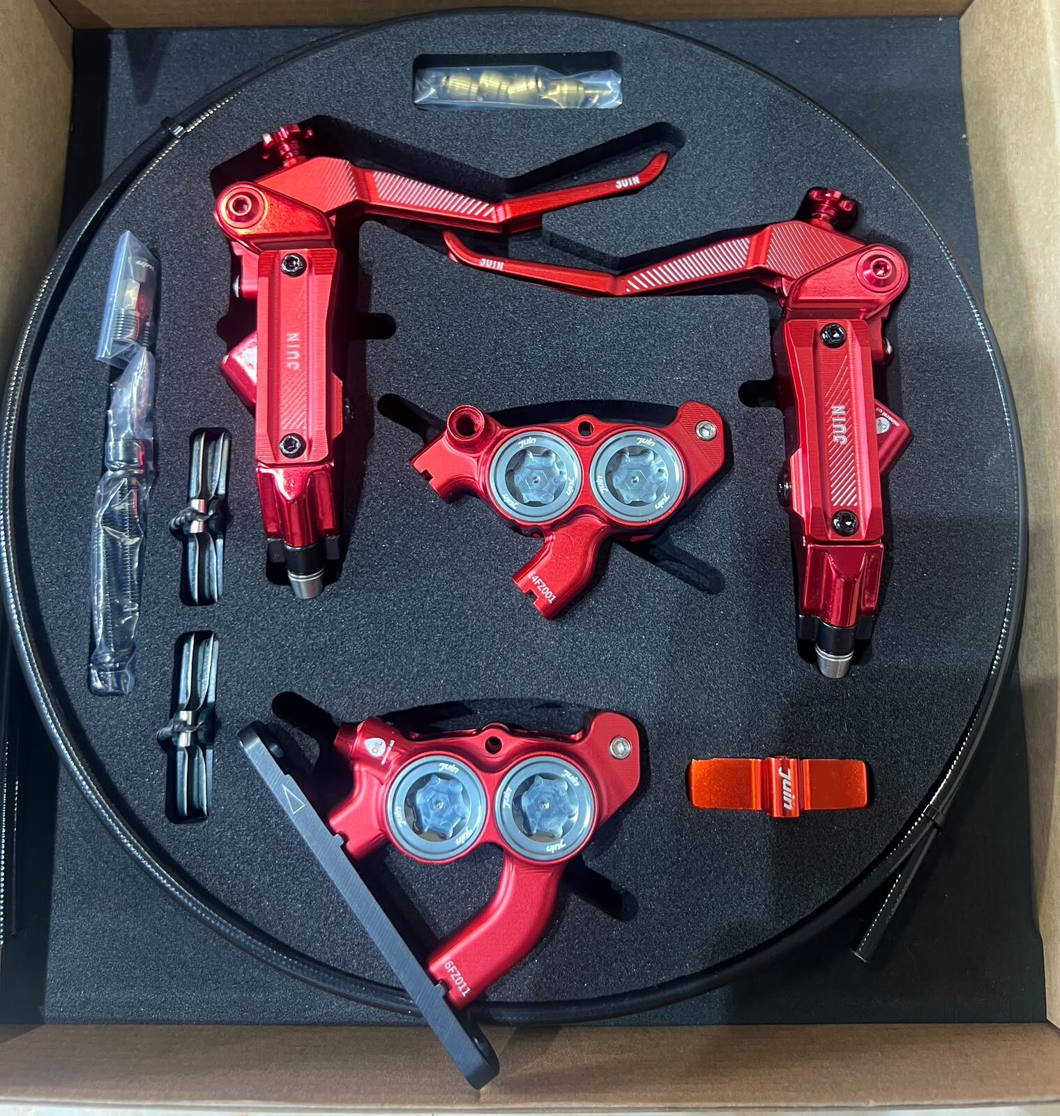 JUINTECH JAVE NEO 油制 四活塞直裝式用 JF401 FLAT MOUNT