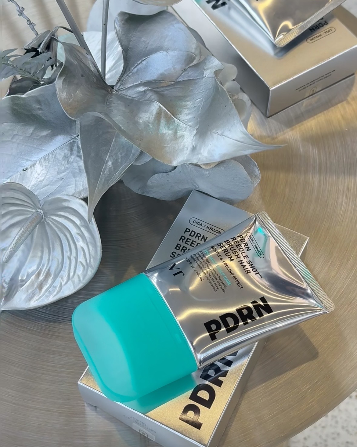 <拯救髮際線> 韓國 VT PDRN 微針頭皮精華梳 100ml