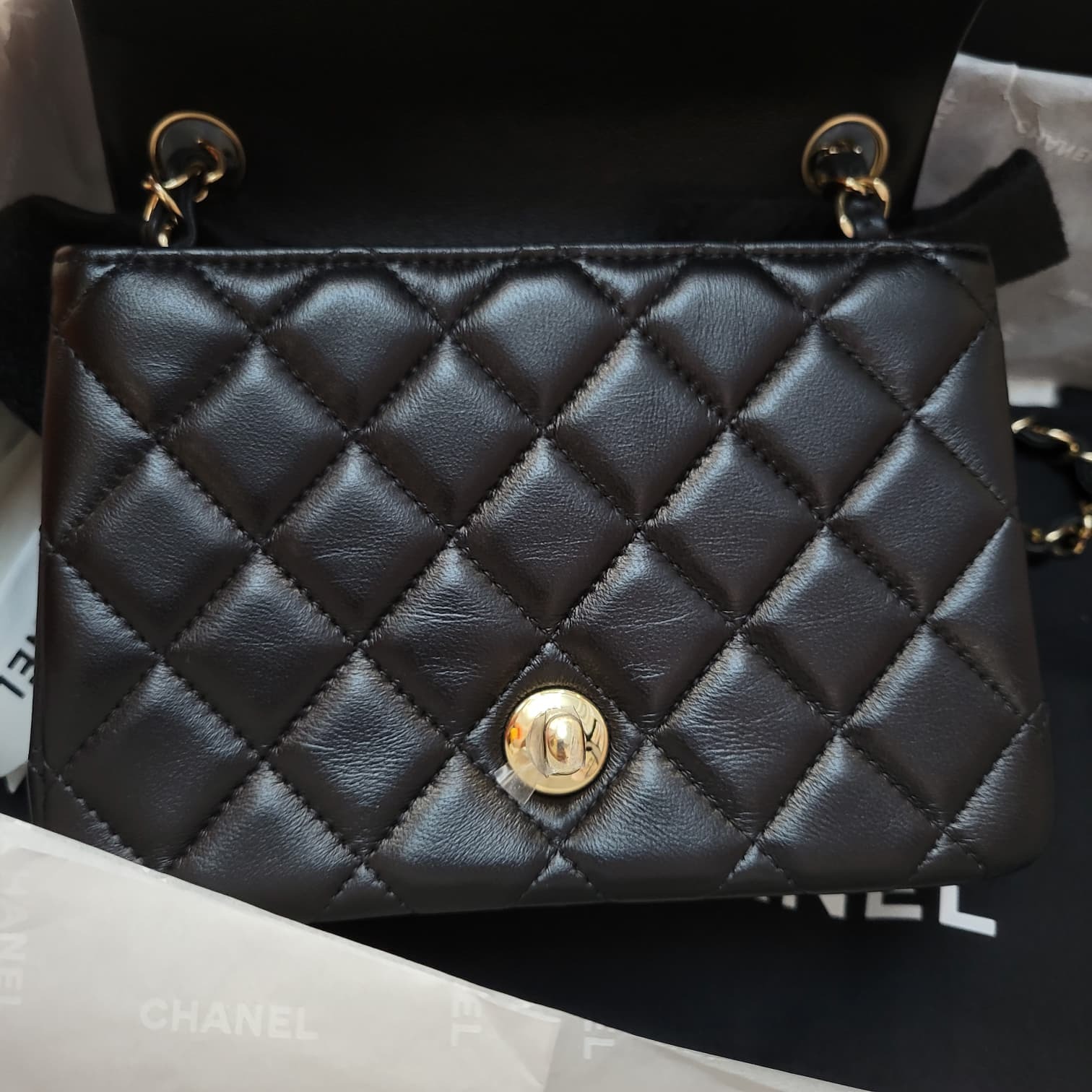 UNUSED CHANEL A35200 CF17 BLACK/GOLD 方胖子黑淡金