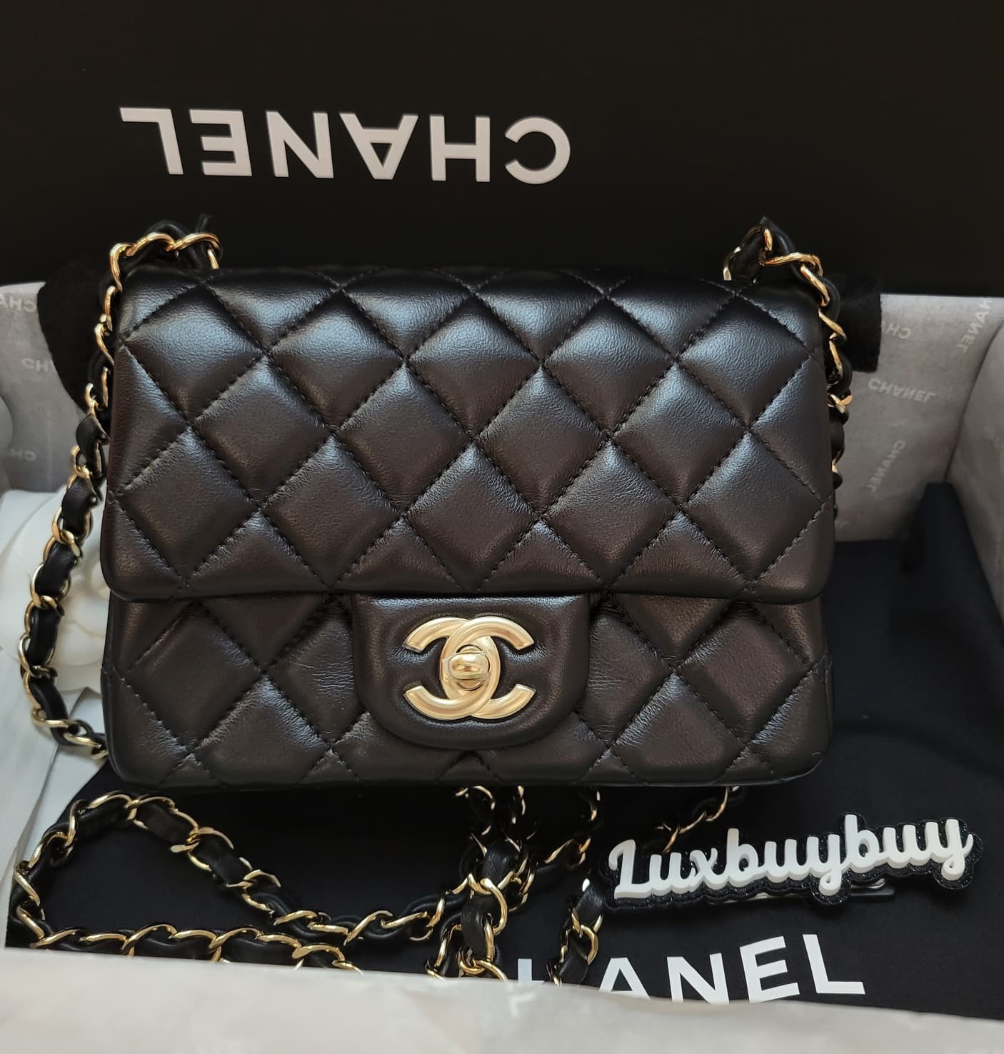 UNUSED CHANEL A35200 CF17 BLACK/GOLD 方胖子黑淡金