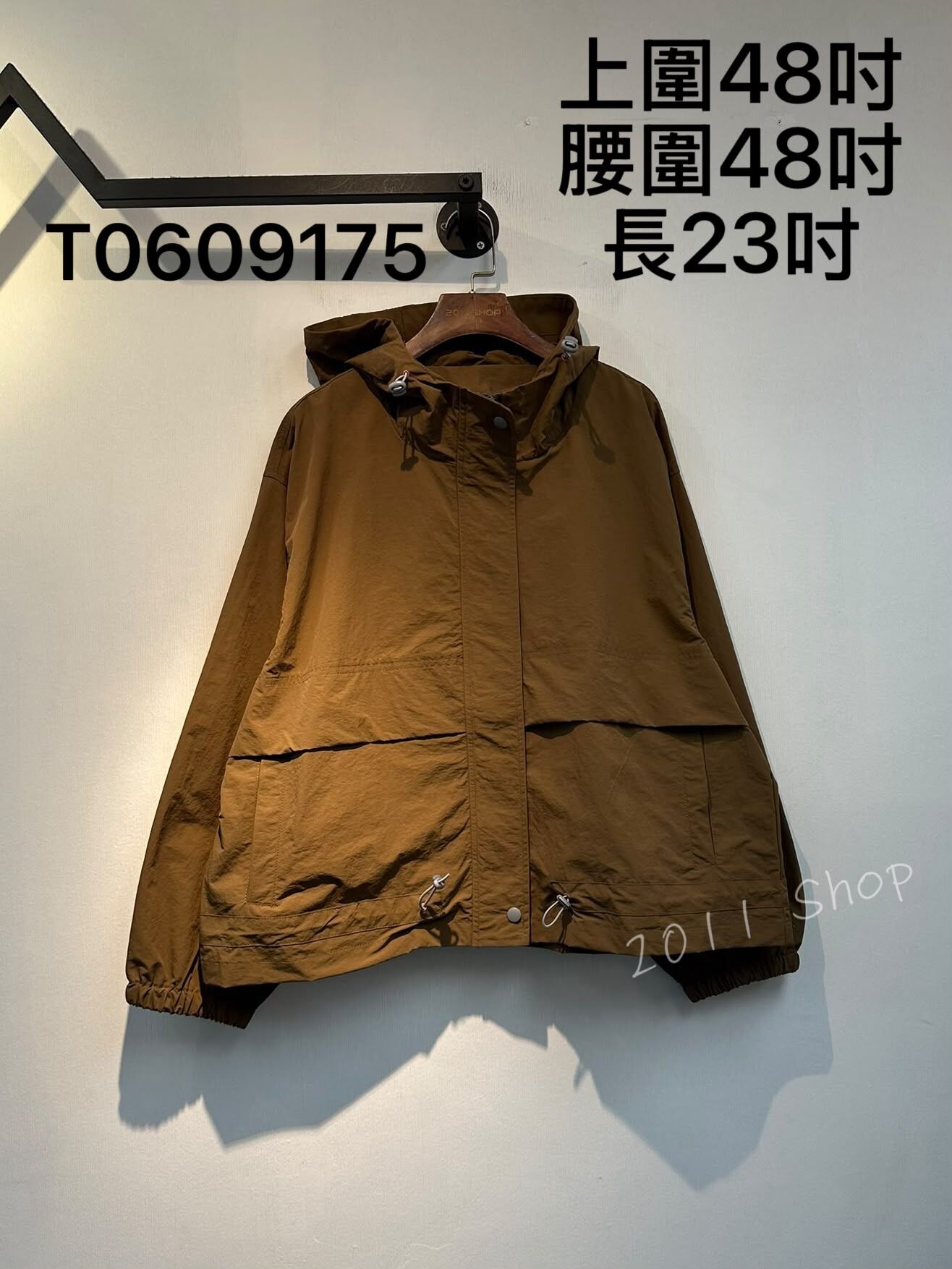 出口日本暗格紋可束腰風褸外套  上圍48吋 腰圍48吋 長23吋  T0609175