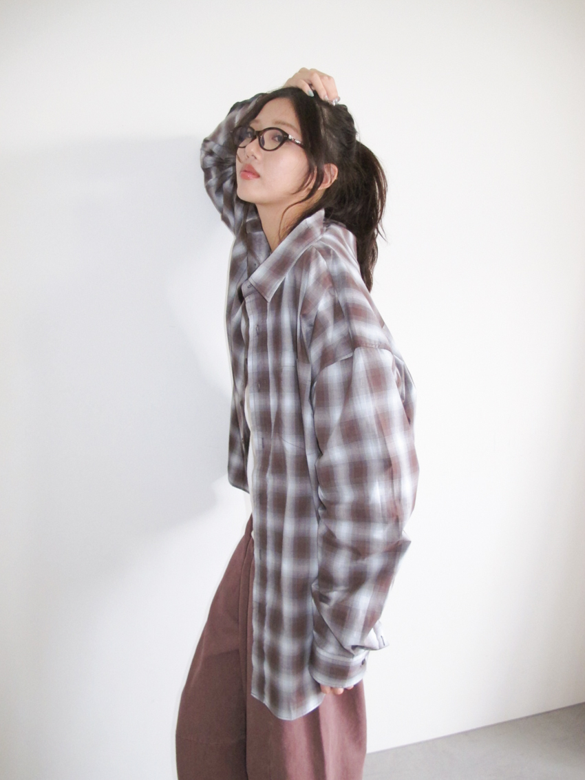 #T671 (UNISEX) 挺料格紋襯衫