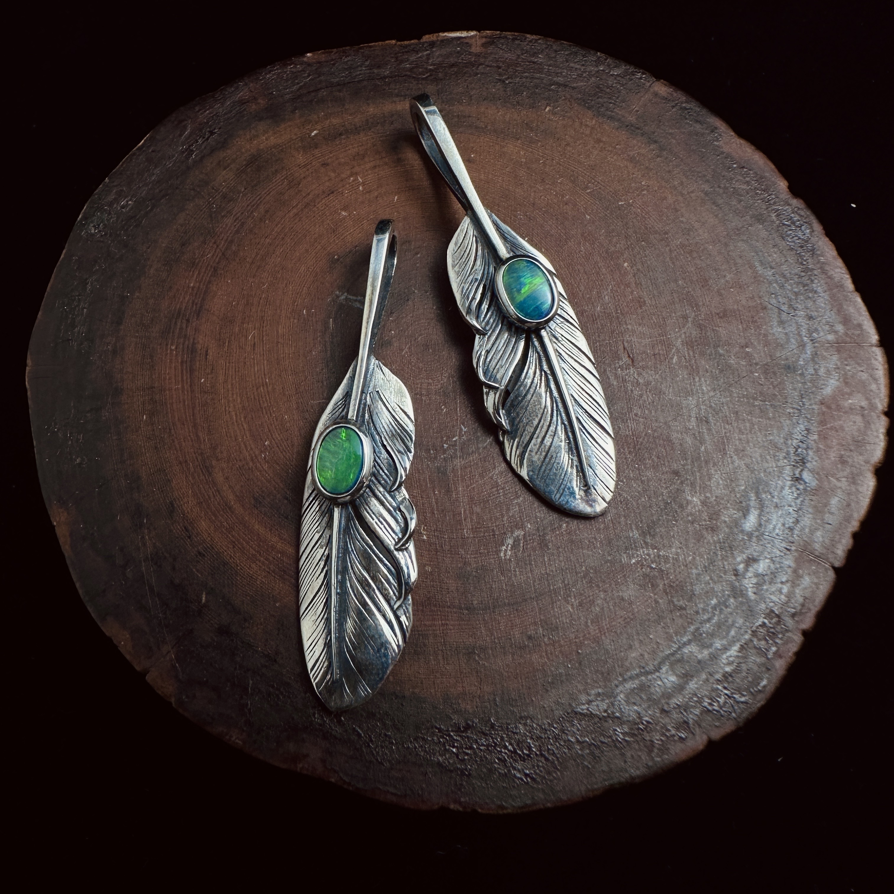 Black Venom Jewelry- Freedom & Prayer XS(4cm) Silver Feather with Opal
