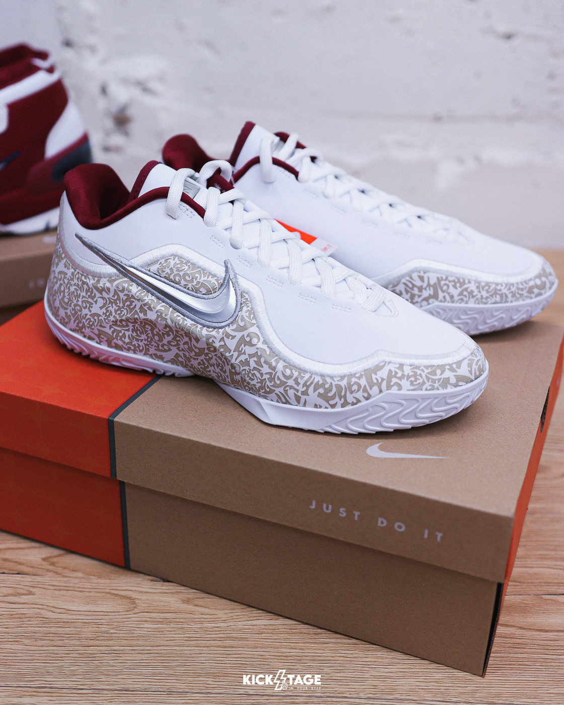 [代購商品售出無退換] 男鞋 NIKE LEBRON LBJ 23 “LASER” 白紅 聖誕節 詹姆斯 緩震 實戰 運動 籃球鞋【IM5124-100】LBJ23 LBJ