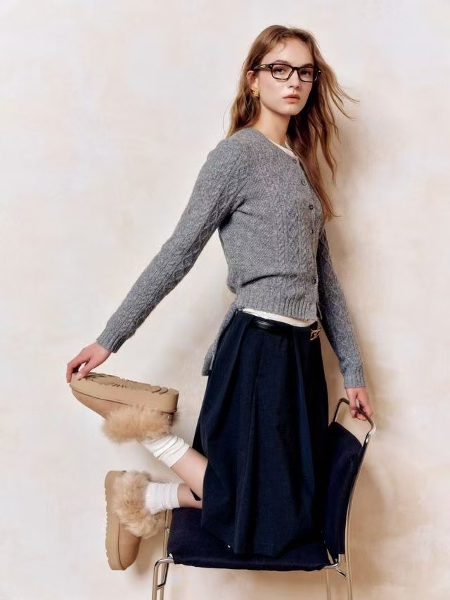 UGG92 -M