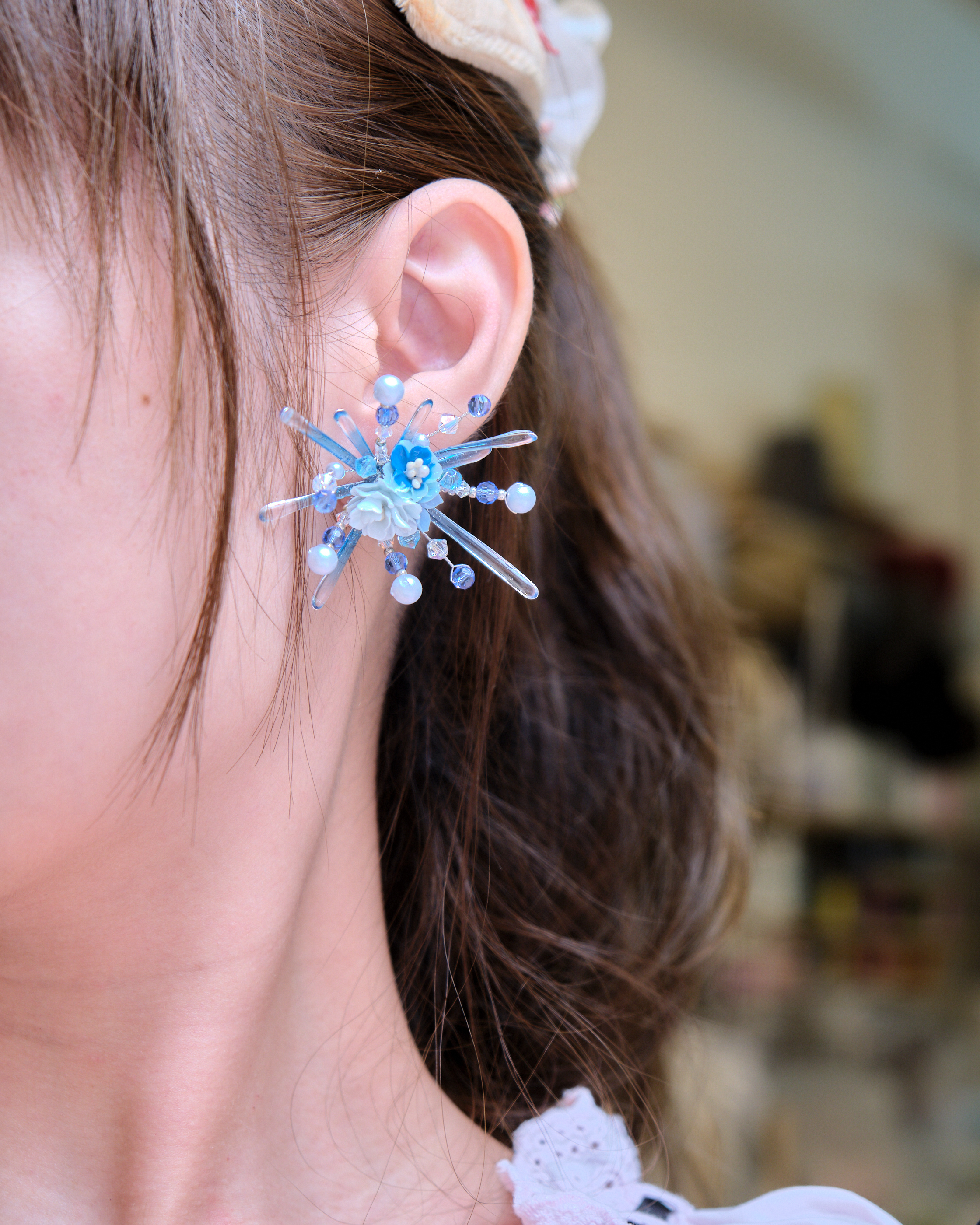 13940 Blooming Firework Studs