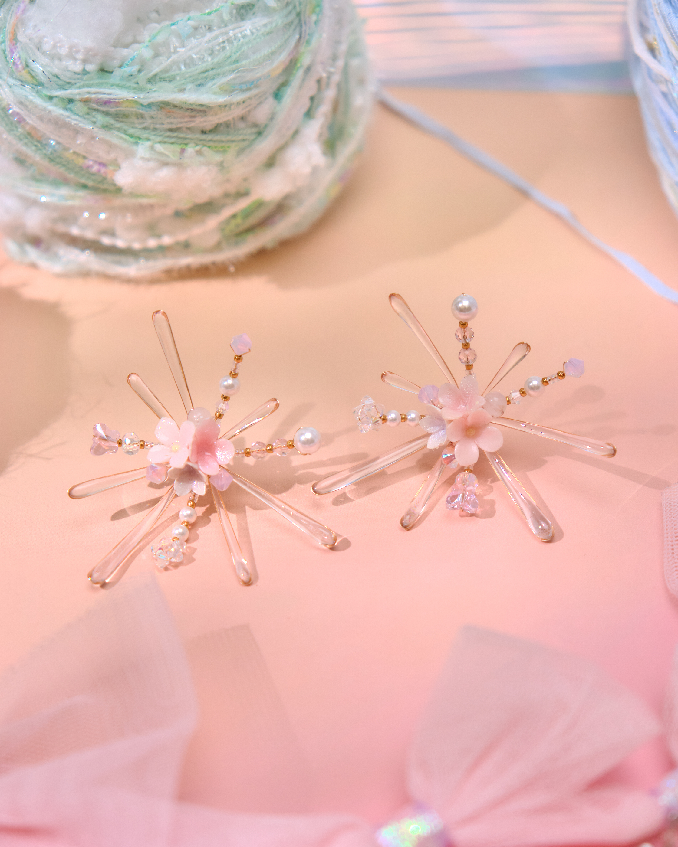 13943 Blooming Firework Studs