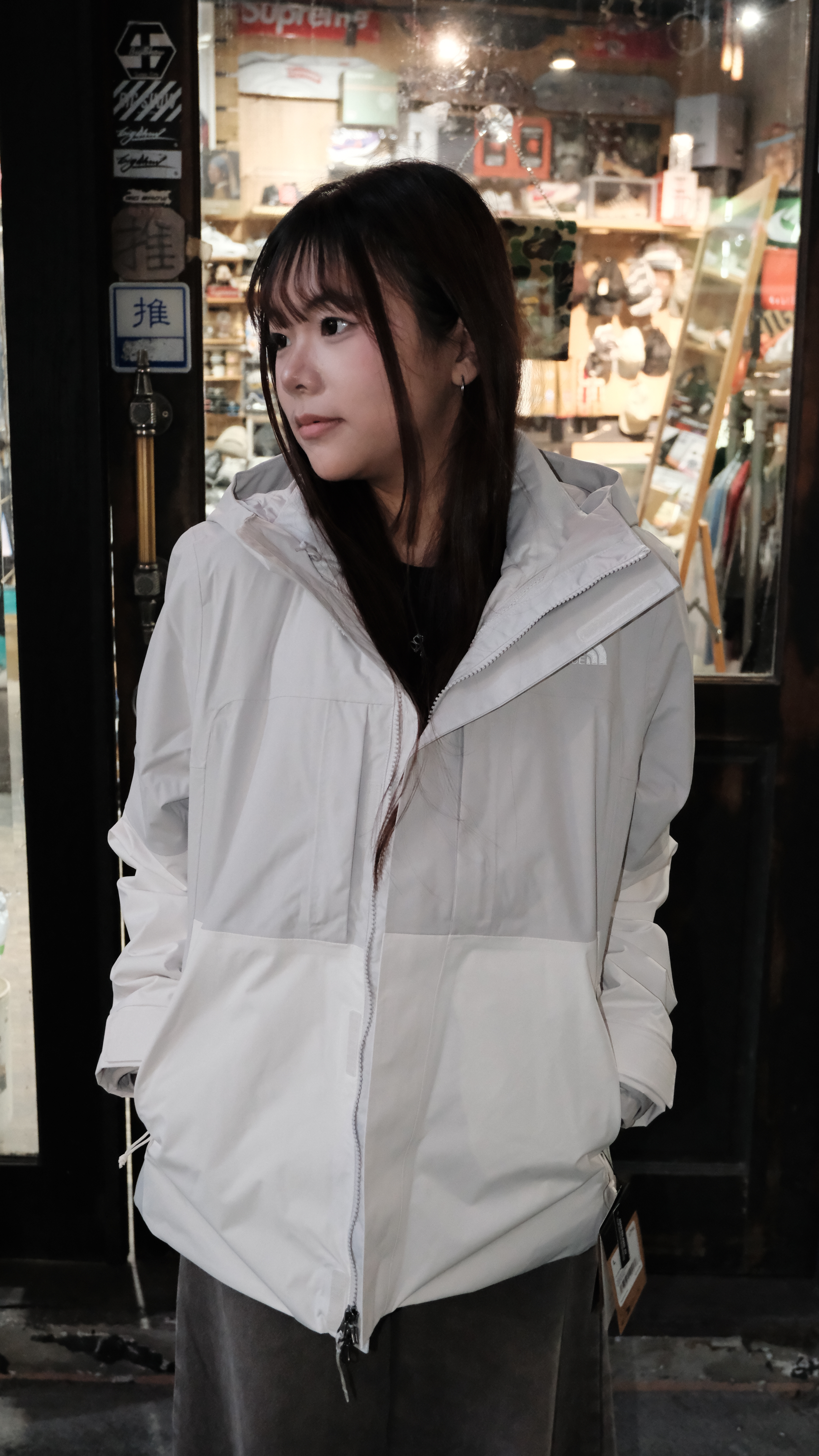 The North Face DRYVENT 北臉 防水鋪棉內裡三合一 外套 女版 黑色 NF0A8J8WJK3 / 淺灰色 NF0A8J8WVP2
