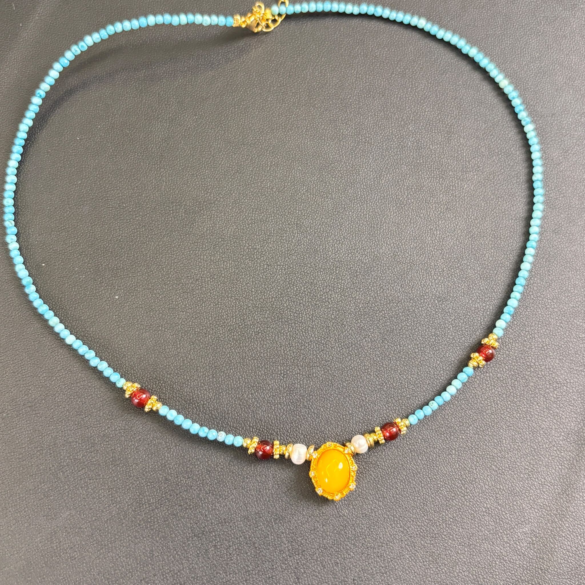 HKCG0917-042 綠松石蜜蠟頸鏈45cm (A42)
