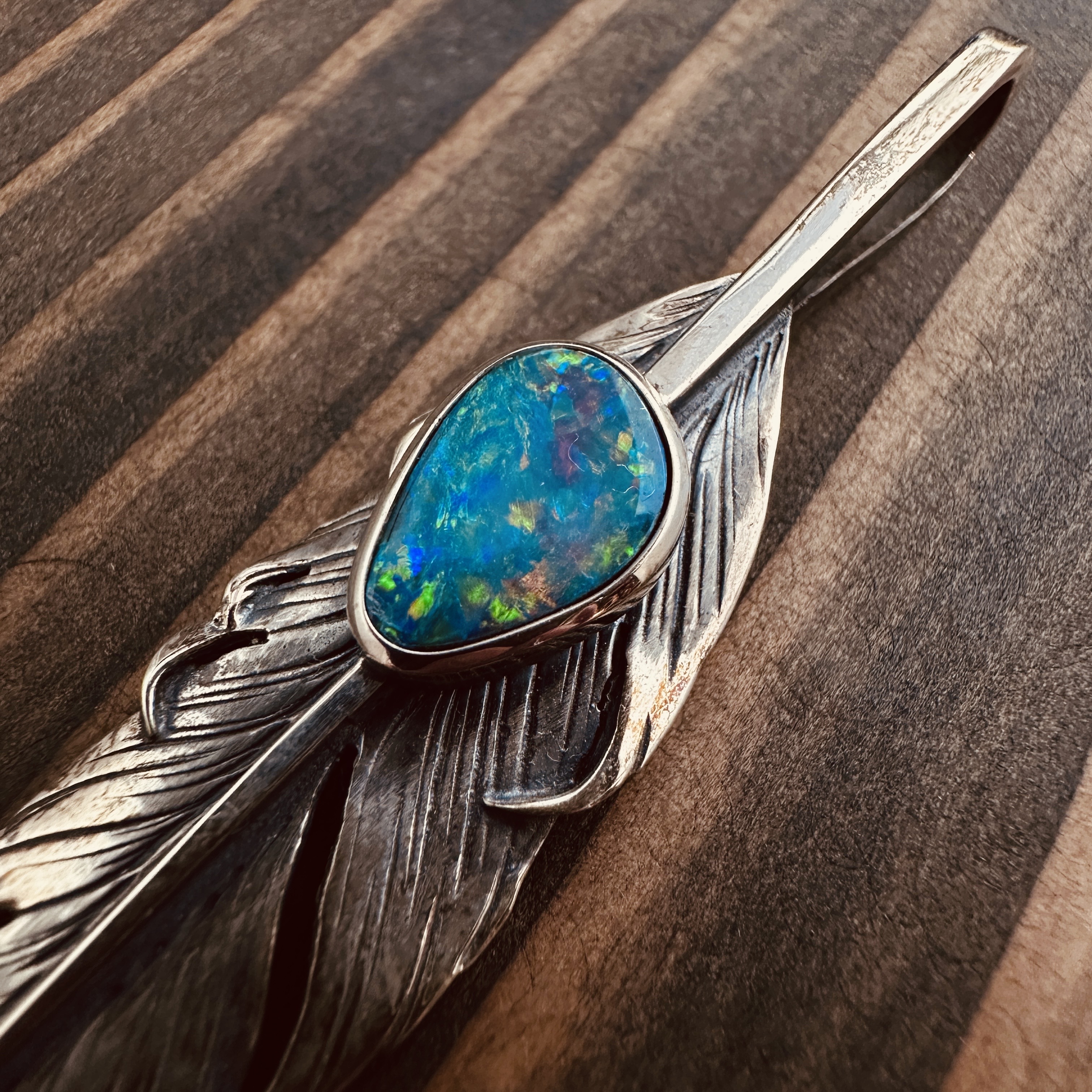 Black Venom Jewelry- Freedom & Prayer M(6cm) Silver Feather with Opal