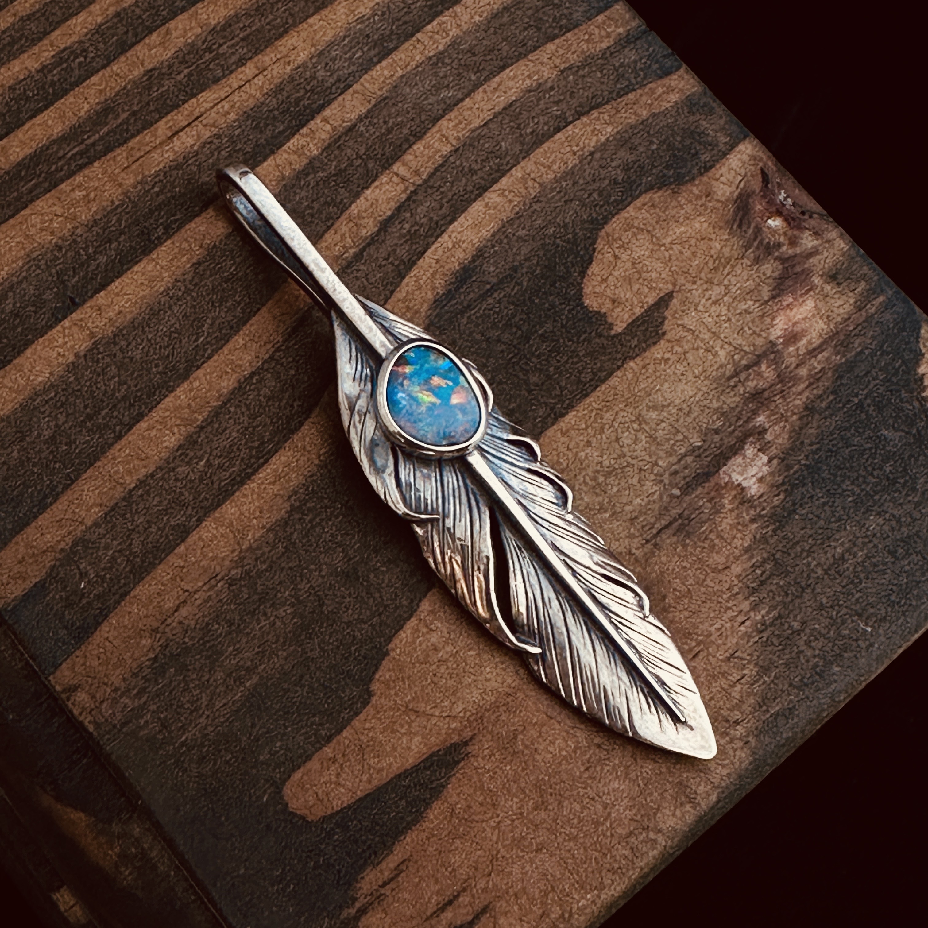 Black Venom Jewelry- Freedom & Prayer M(6cm) Silver Feather with Opal