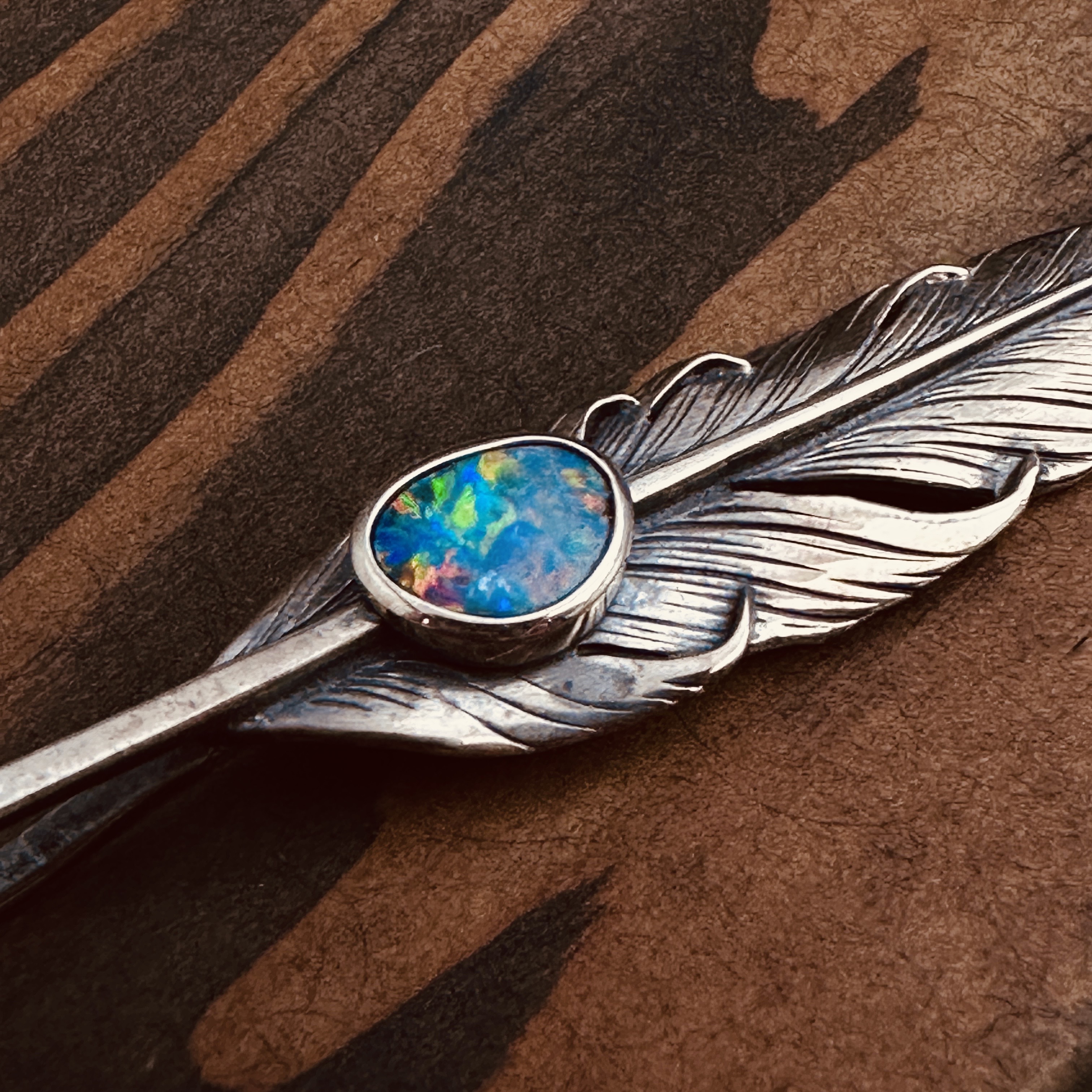 Black Venom Jewelry- Freedom & Prayer M(6cm) Silver Feather with Opal