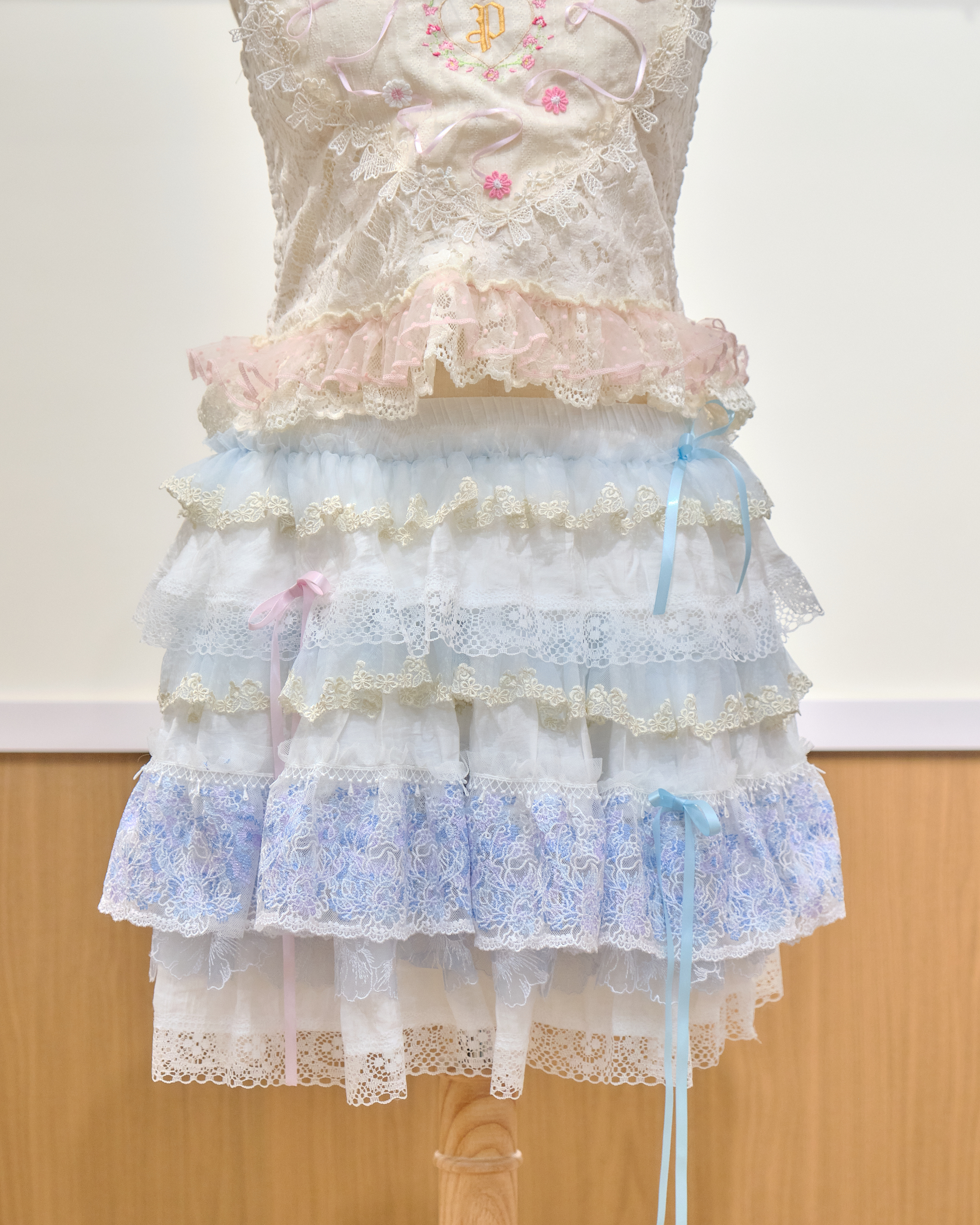13991 Layered Cake Lace Mini Skirt