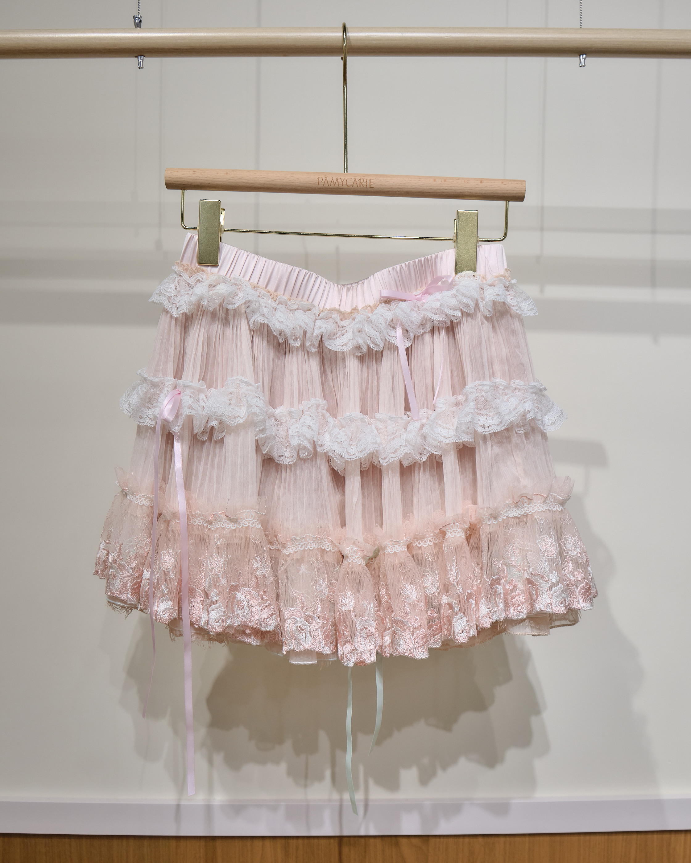 13988 Layered Cake Lace Mini Skirt